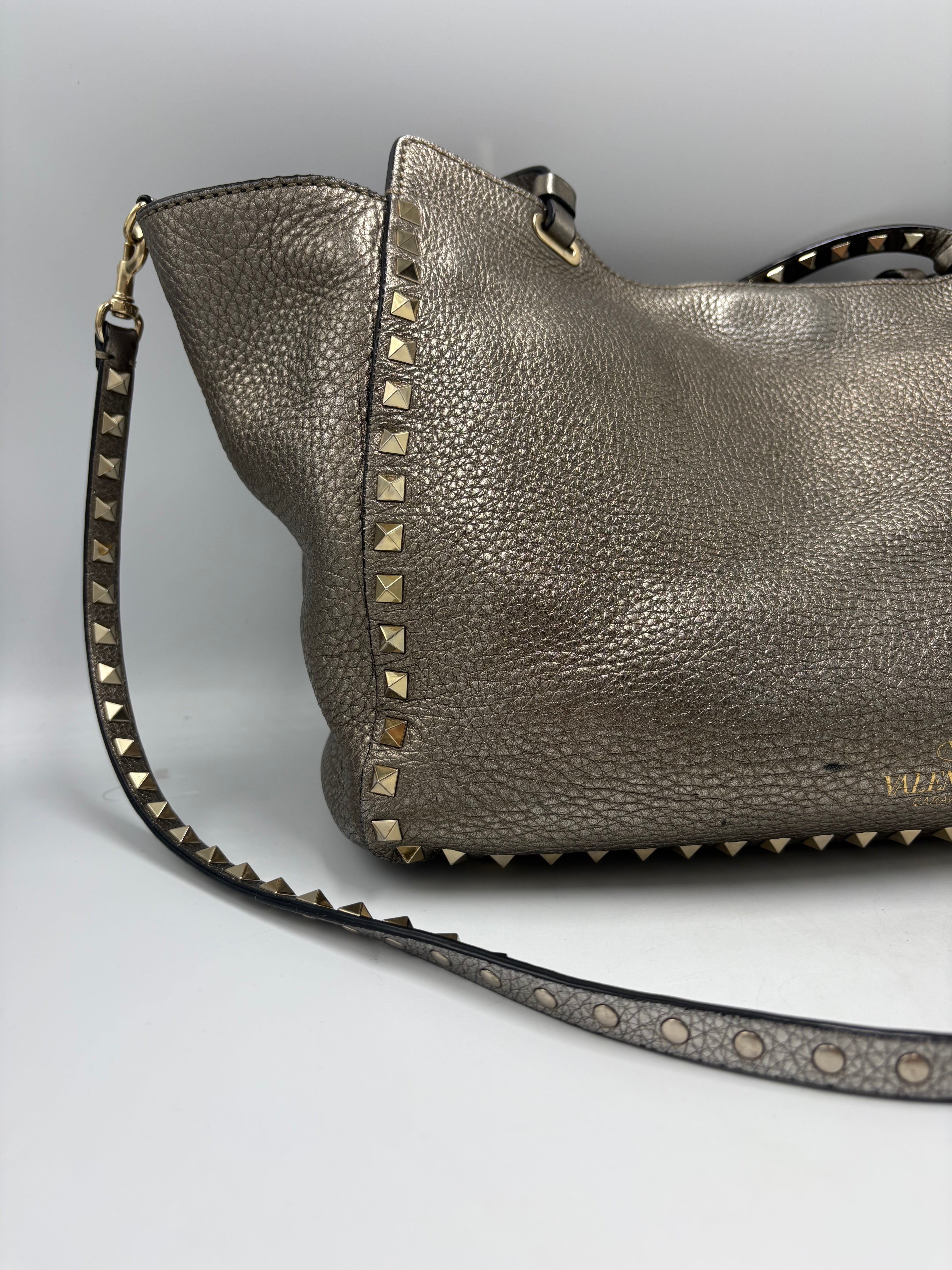 Valentino-Garavani Rockstud Medium Luxury Tote / Handbag