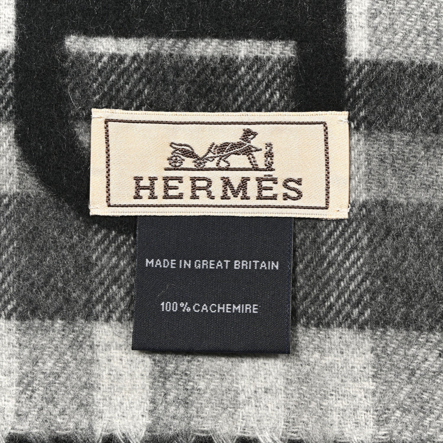 Cashmere Tartan Maillons Muffler Black Grey
