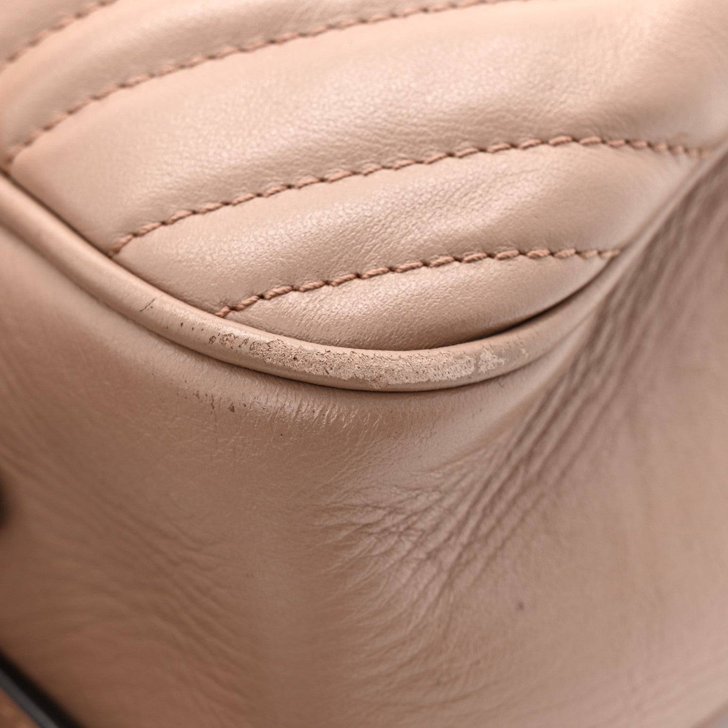 Calfskin Matelasse Small GG Marmont Chain Shoulder Bag Porcelain Rose