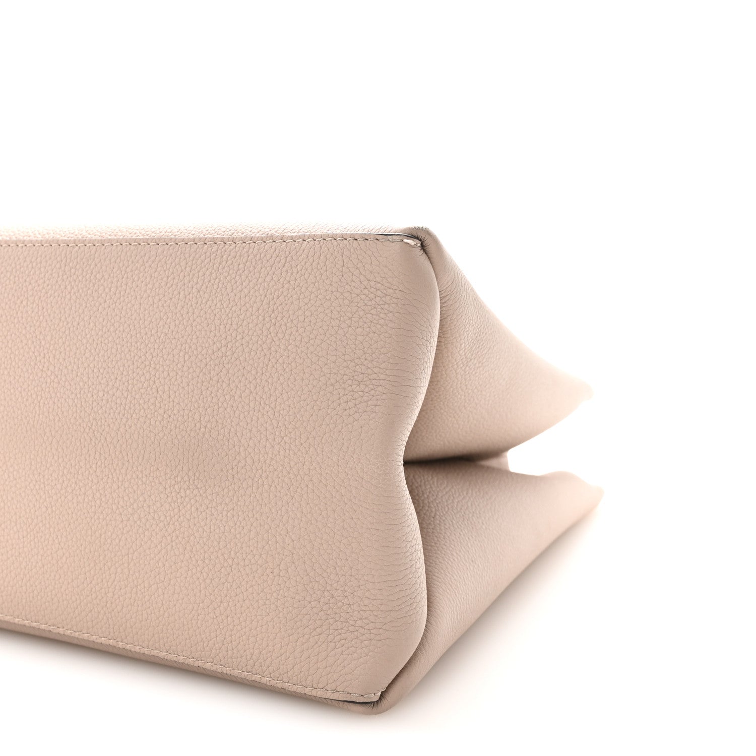 Grained Calfskin Lockme Shopper Greige