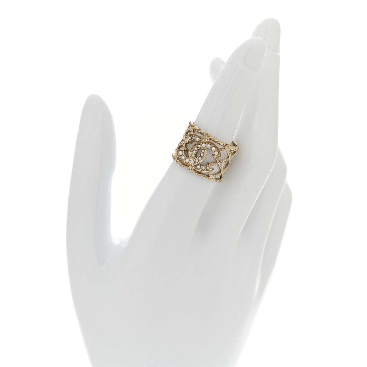 Pearl Chain CC Ring Gold