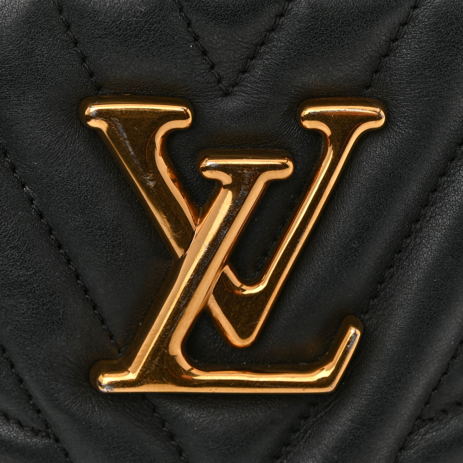 Calfskin Quilted New Wave Bumbag Black