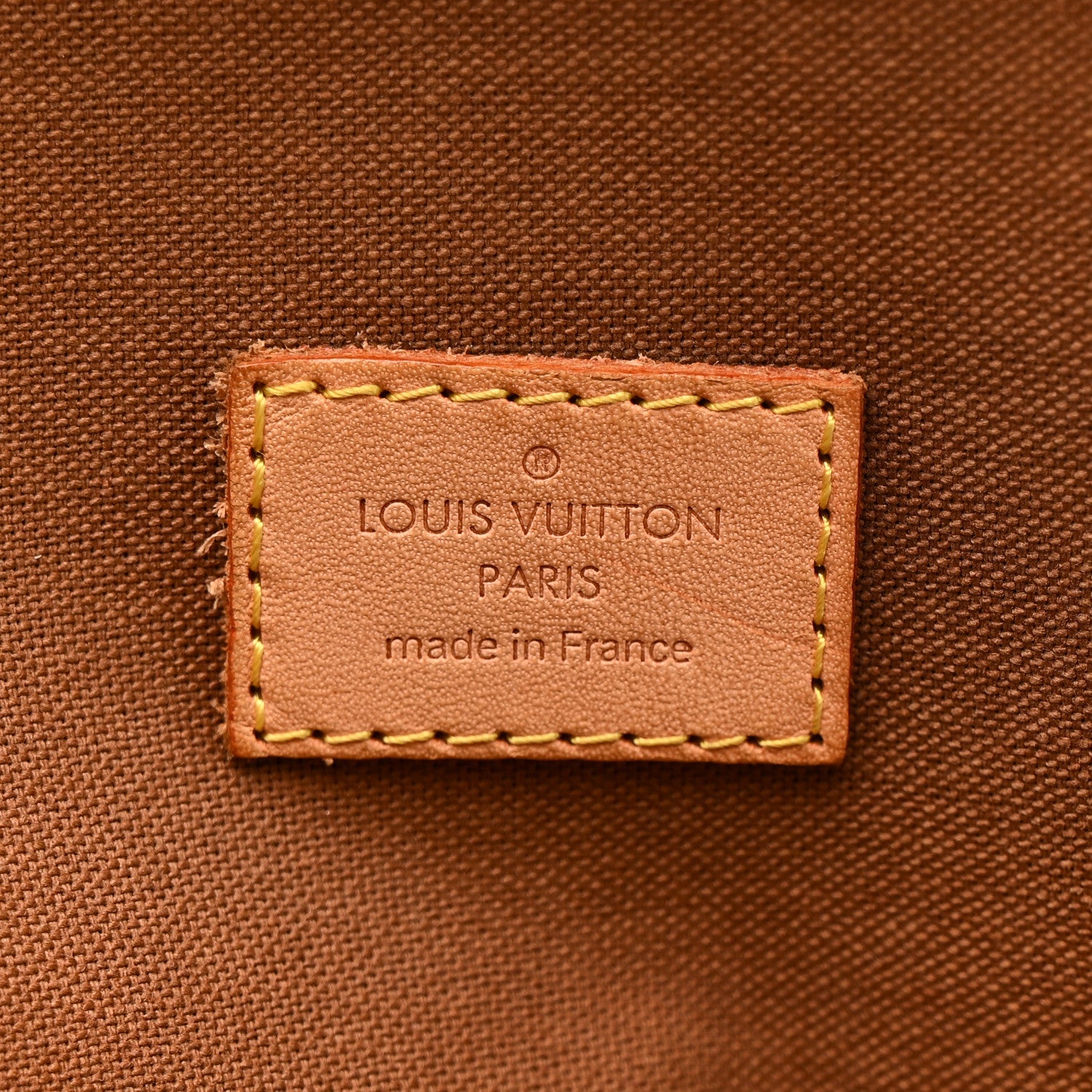 Monogram Lockit Vertical