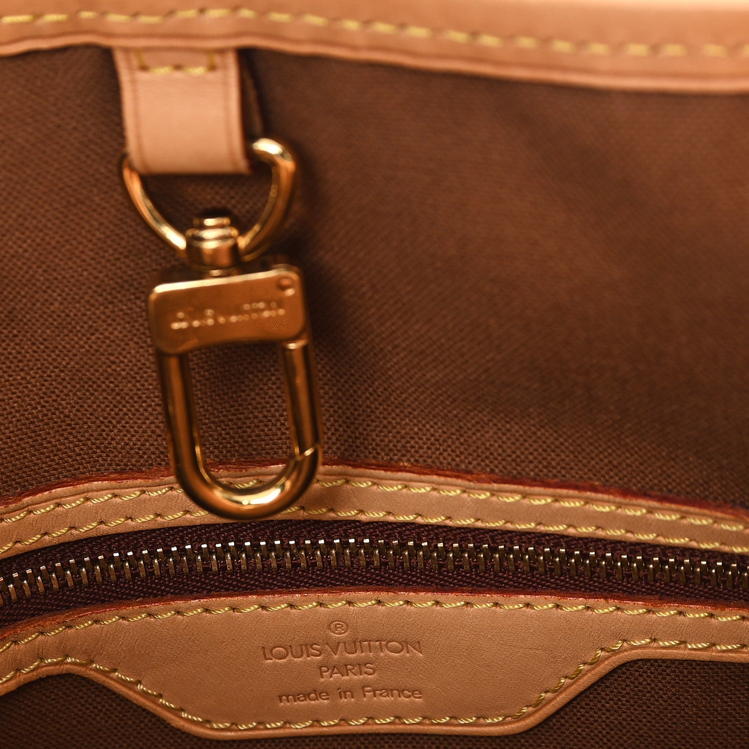 Monogram Batignolles Vertical