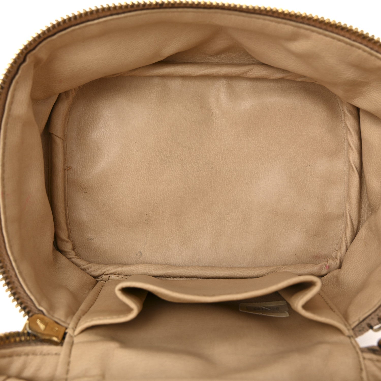 Lambskin Diamond Stitched Vanity Case With Chain Beige