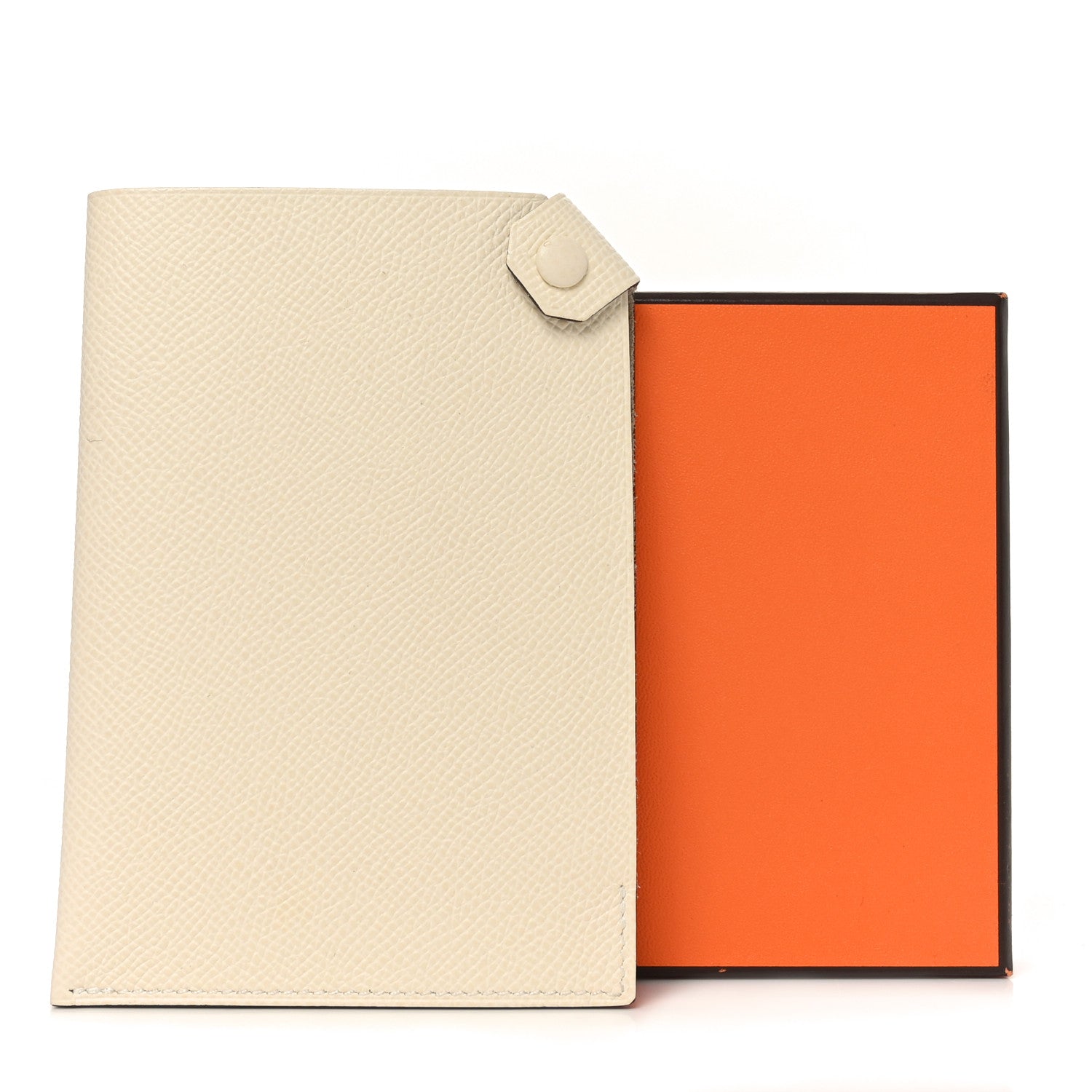 Epsom Tarmac PM Passport Holder Nata