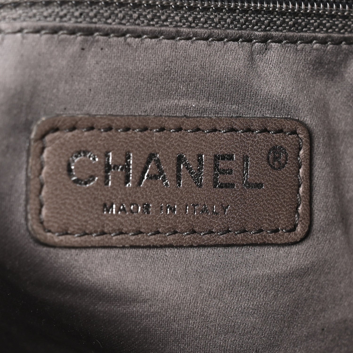 Crinkled Coated Canvas Le Marais Hobo Black