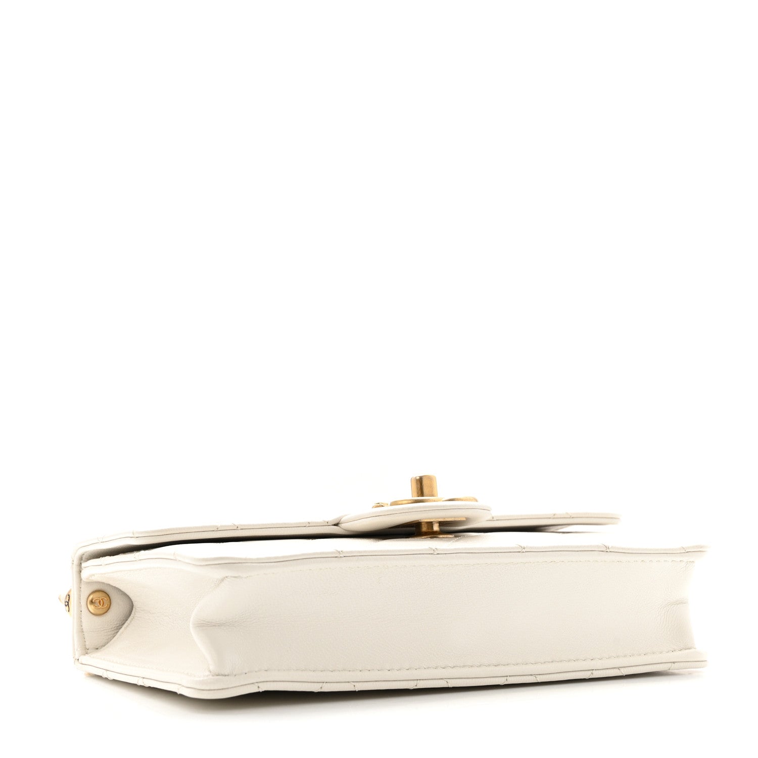 Lambskin Quilted Small Chic Pearls Flap White