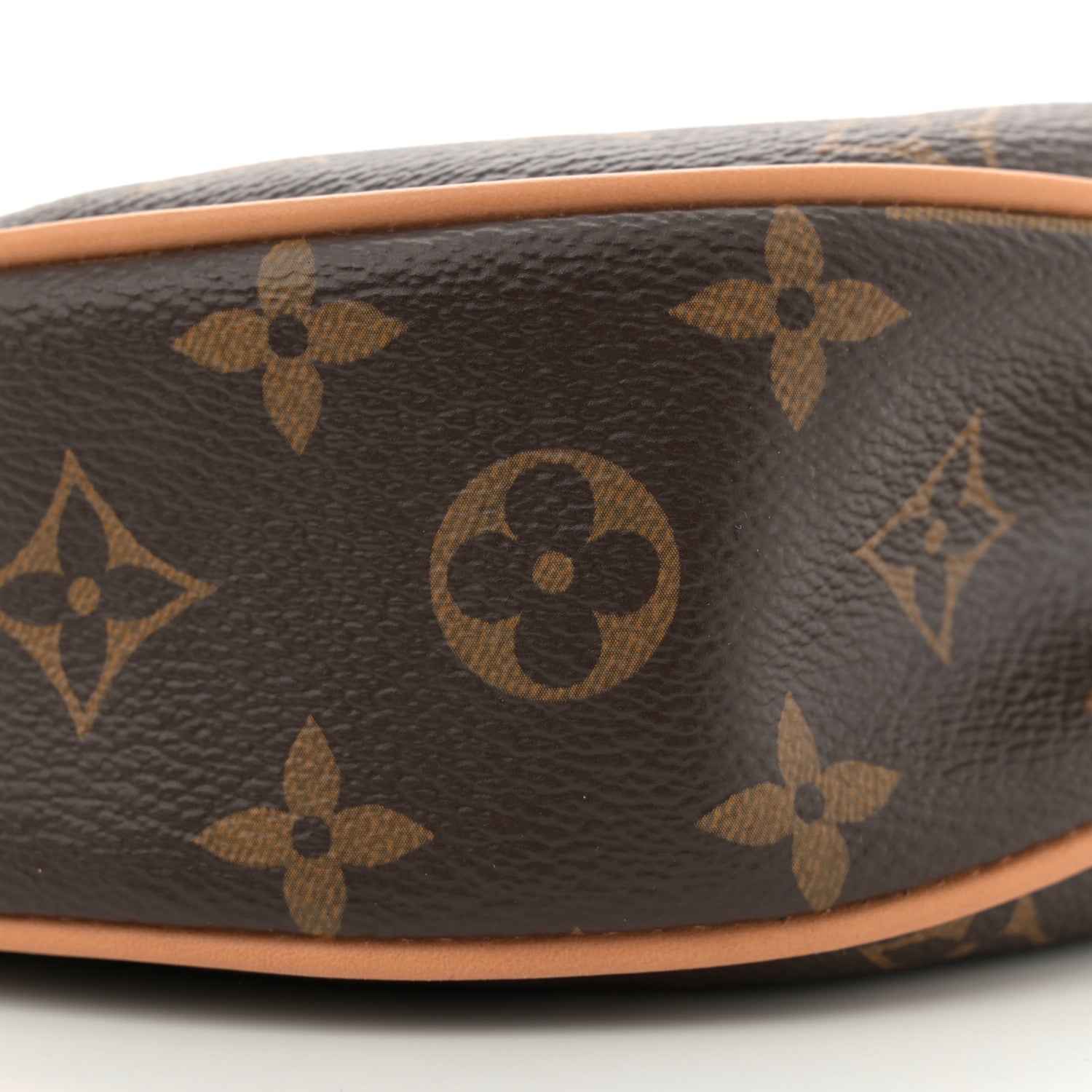 Monogram Loop