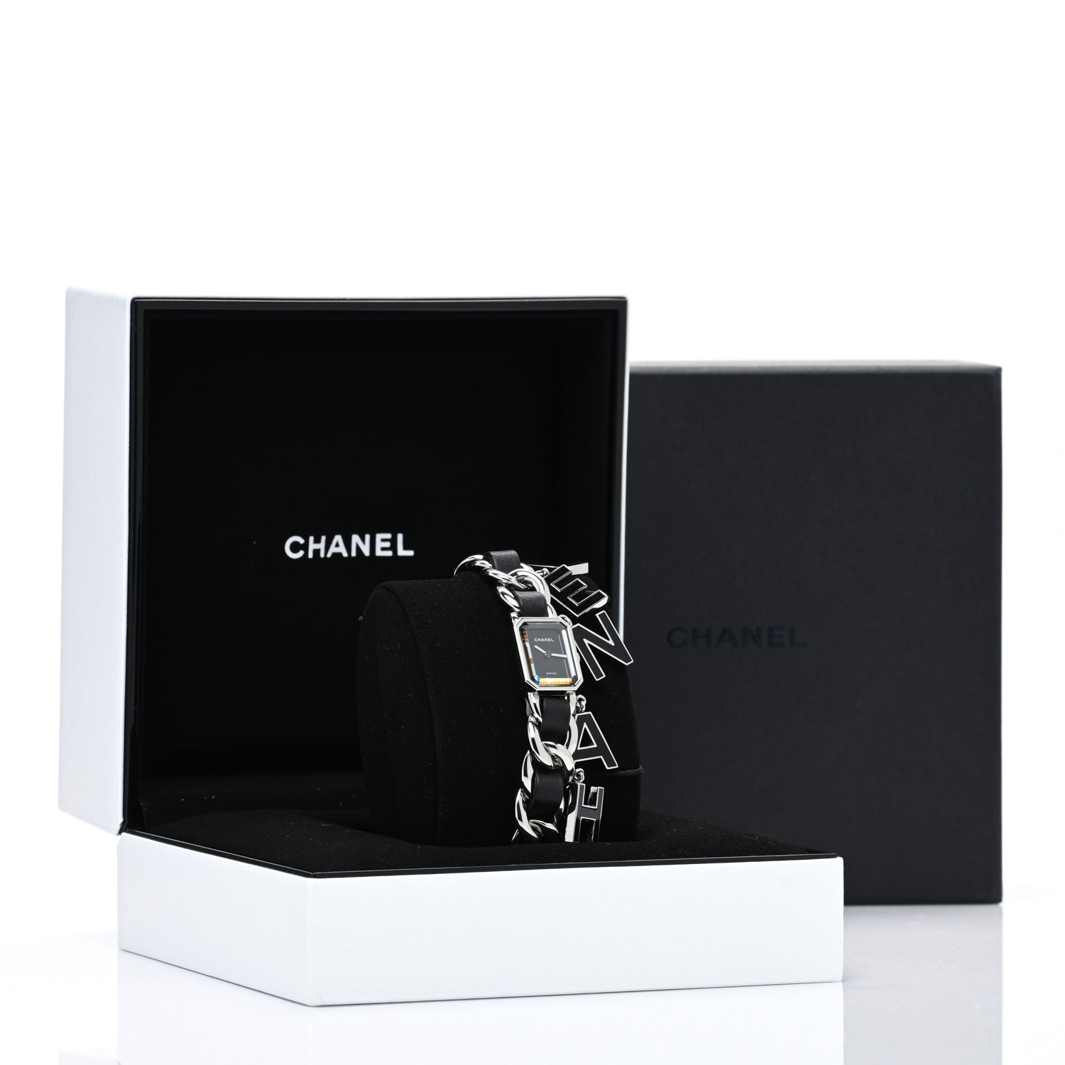 Stainless Steel Lambskin 20mm Premiere Wanted de Chanel Quartz Watch