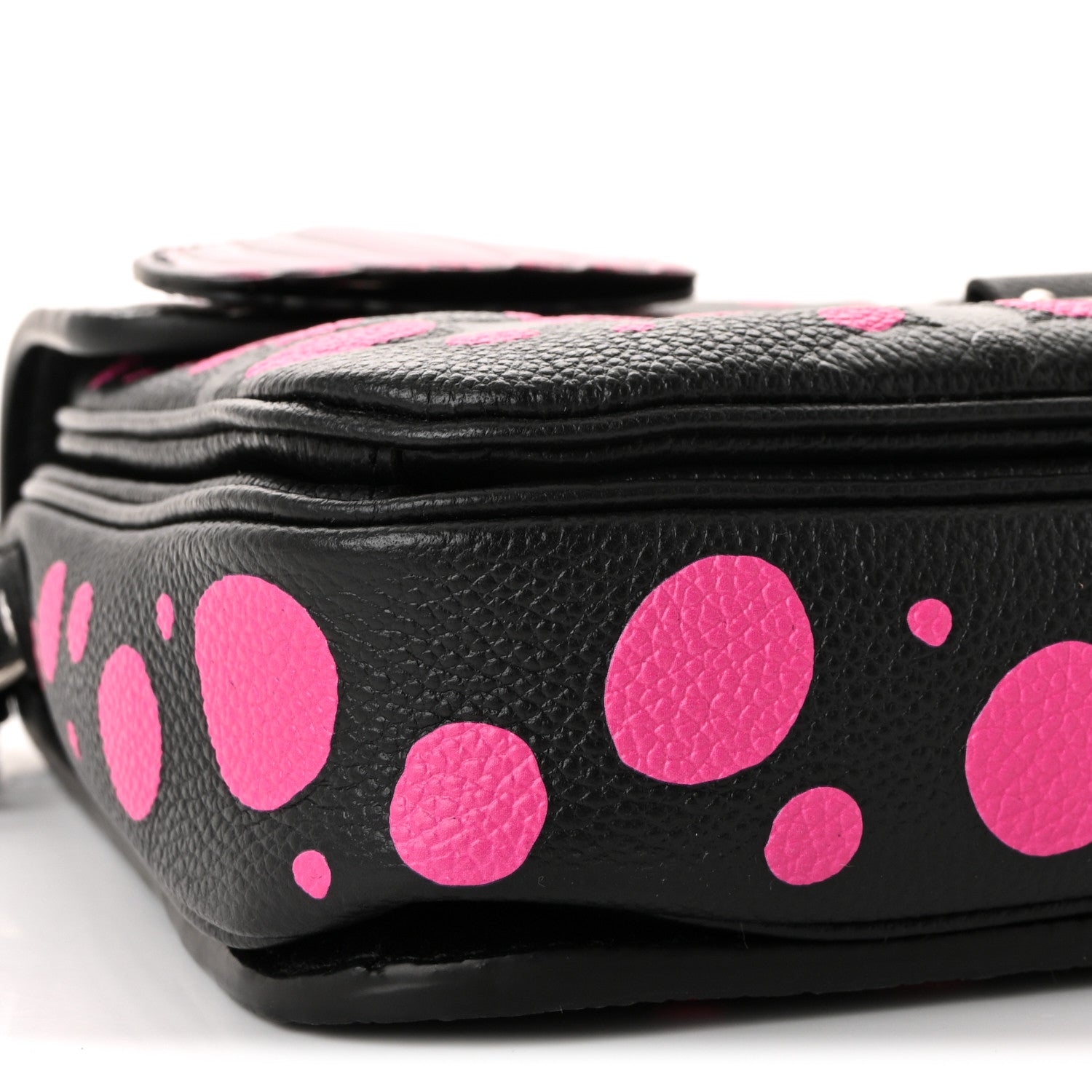LV x YK Empreinte Monogram Giant Pochette Metis Black Fuchsia