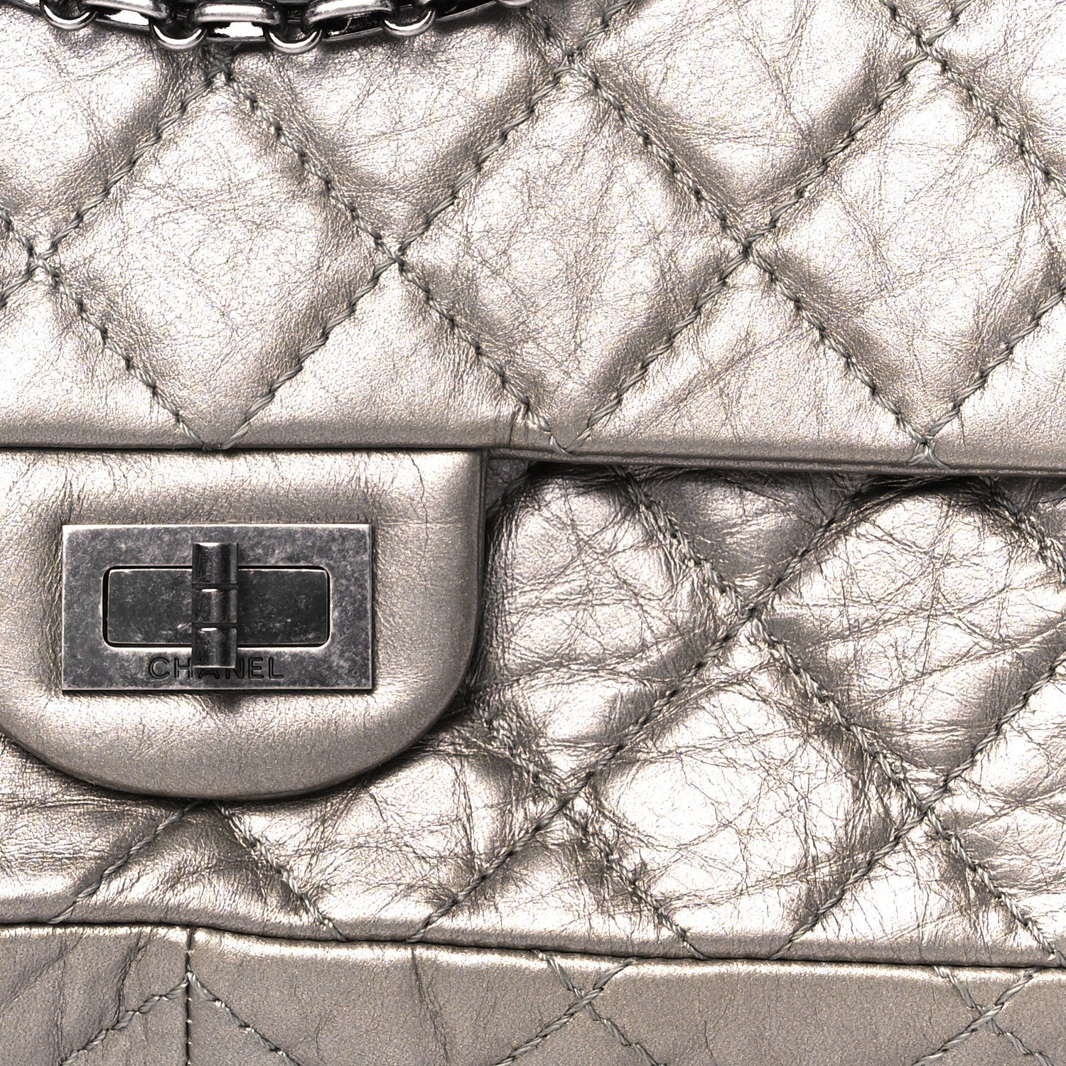 Metallic Aged Calfskin Quilted Accordion 2.55 Reissue Flap Silver