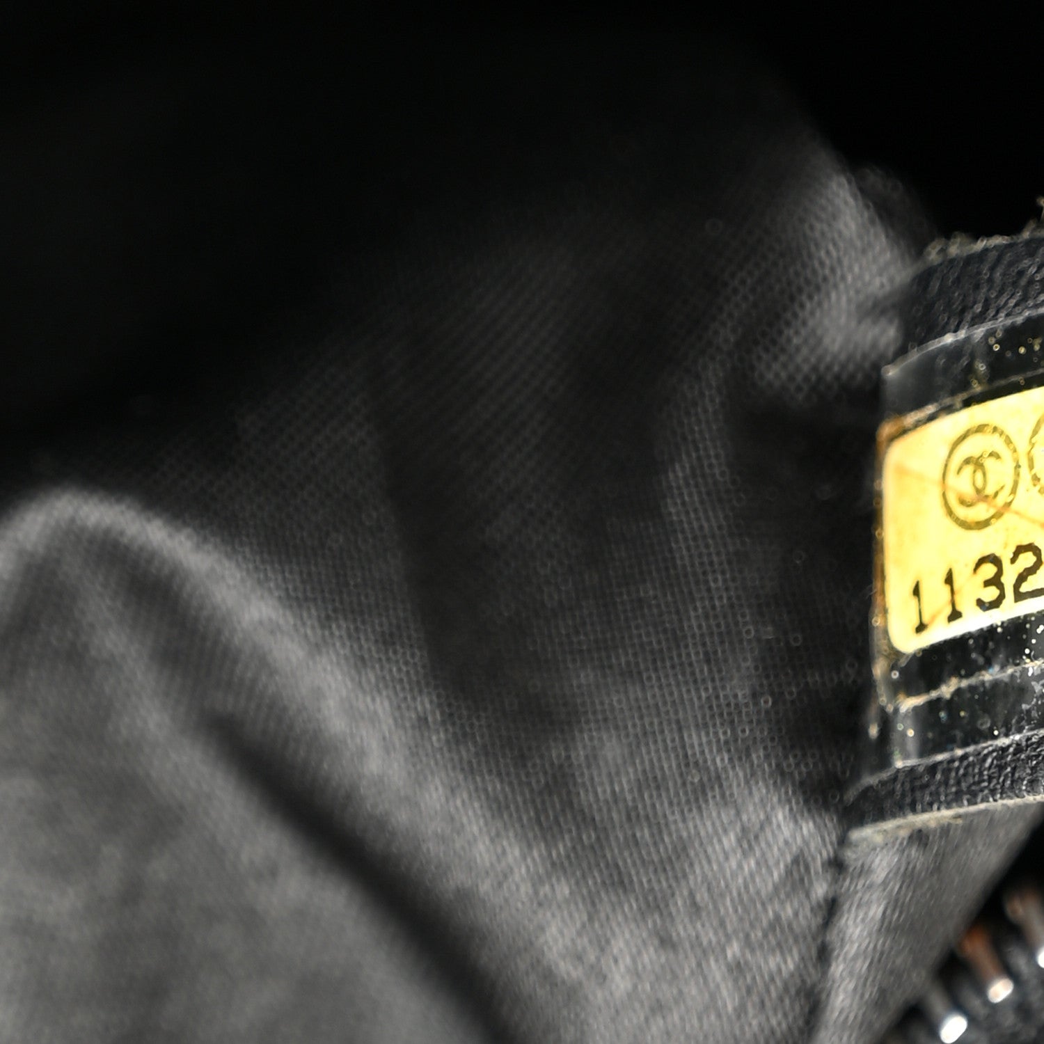 Lambskin Soft Chain Pochette Black