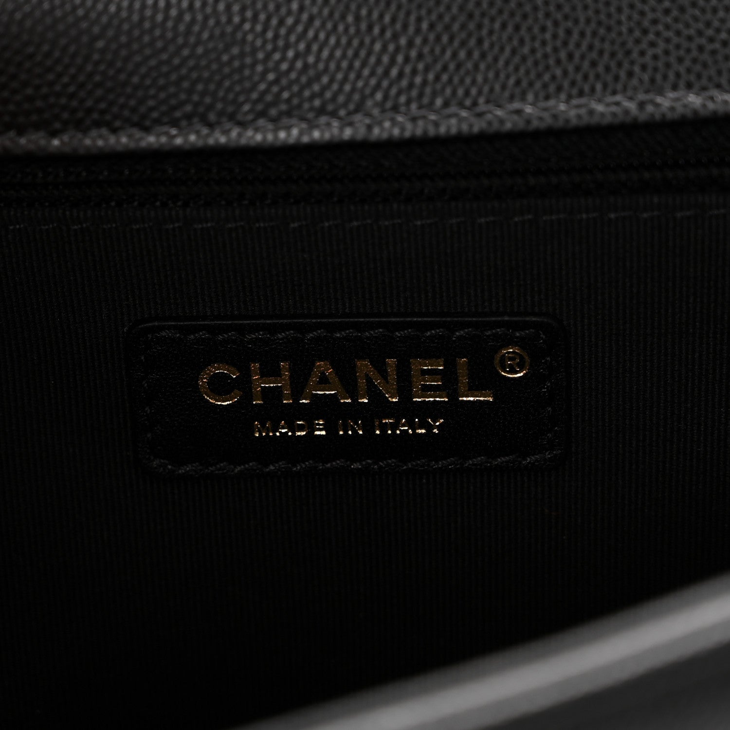 Caviar Quilted New Medium Boy Flap Black