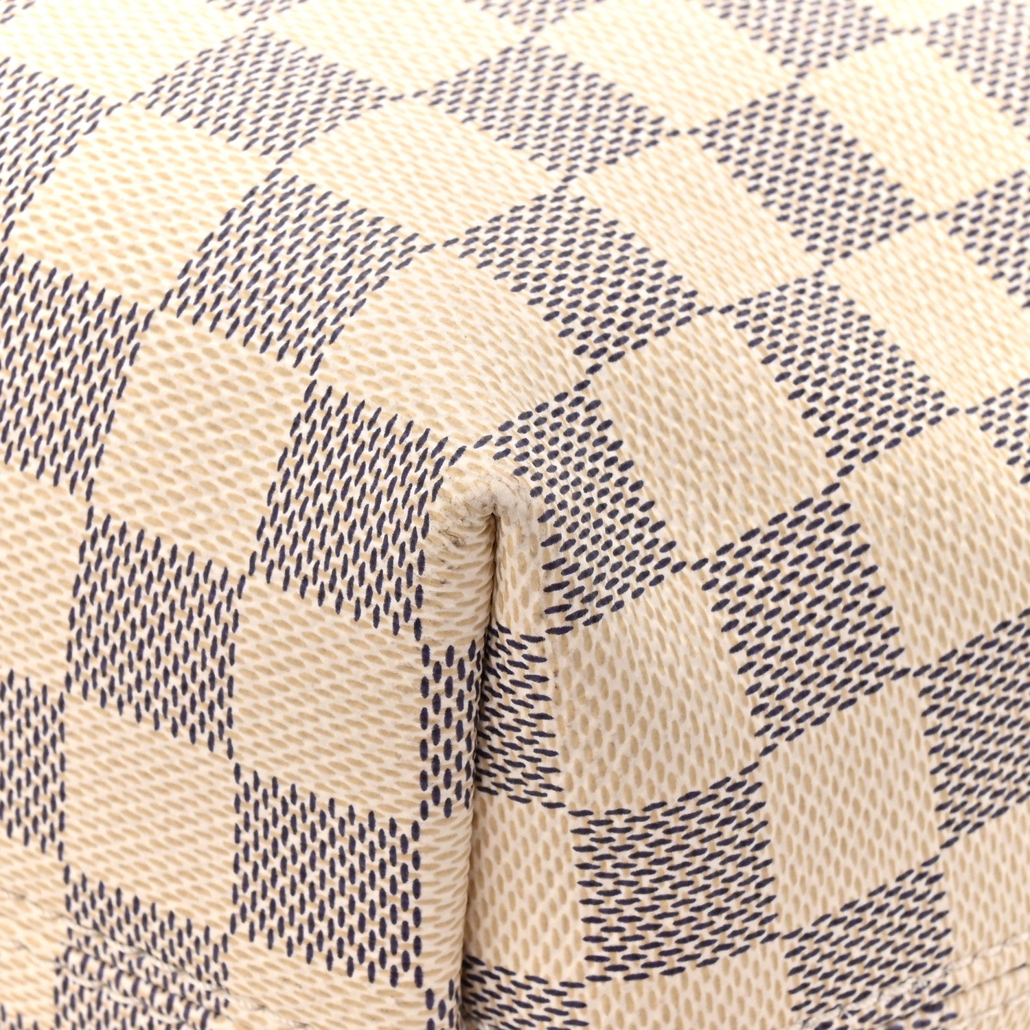 Damier Azur Graceful PM Beige