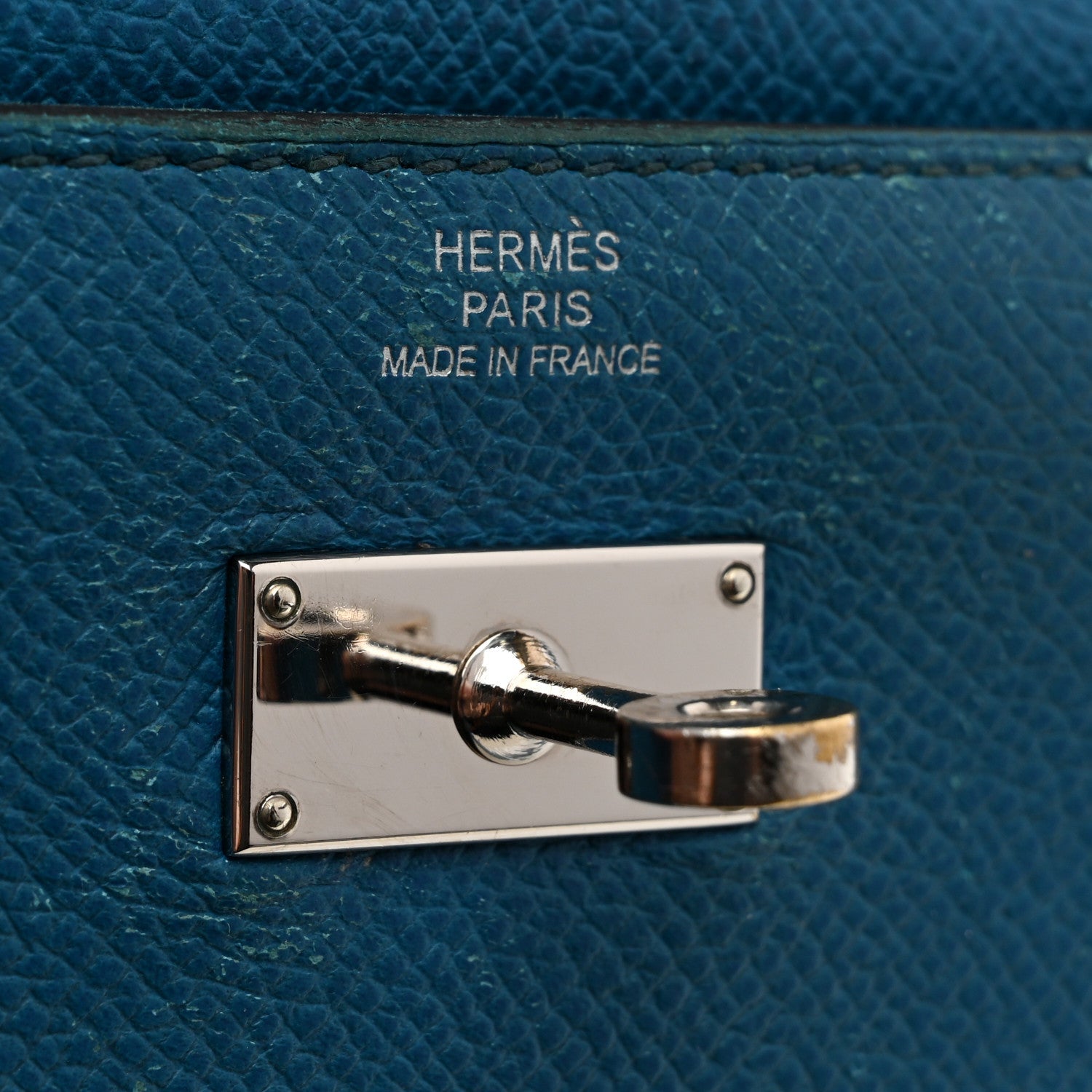 Epsom Kelly Longue Wallet Bleu Izmir