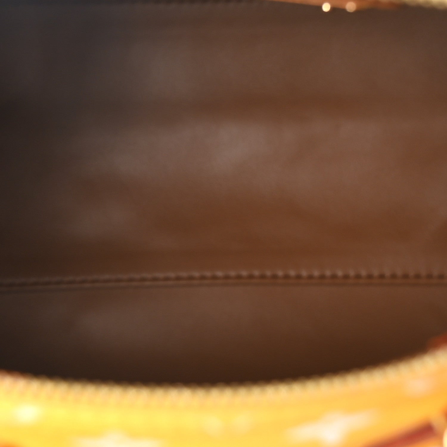 Calfskin Monogram Speedy P9 Bandouliere 25 Jaune Mat