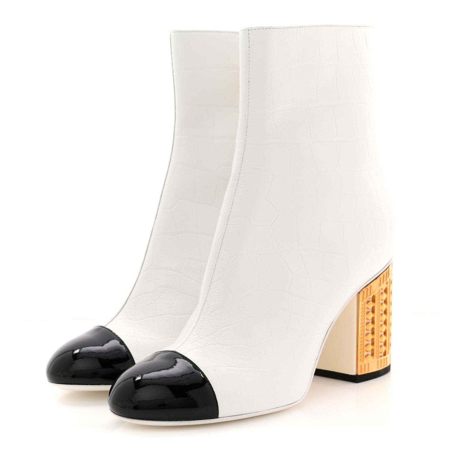 Calfskin Crocodile Embossed Patent Cap Toe Metiers D'Art Ankle Boots 36 White Black