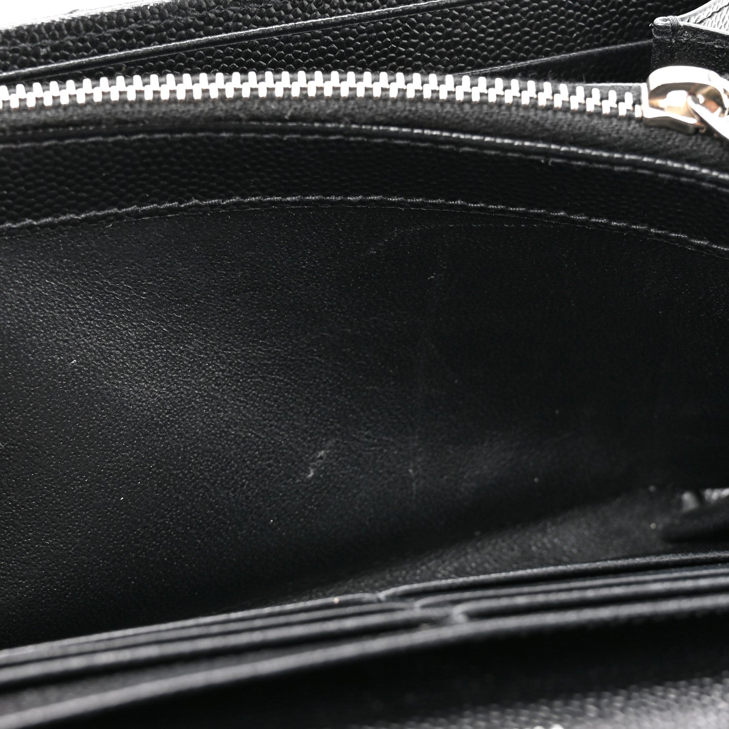 Grain De Poudre Matelasse Chevron Monogram Flap Wallet Black