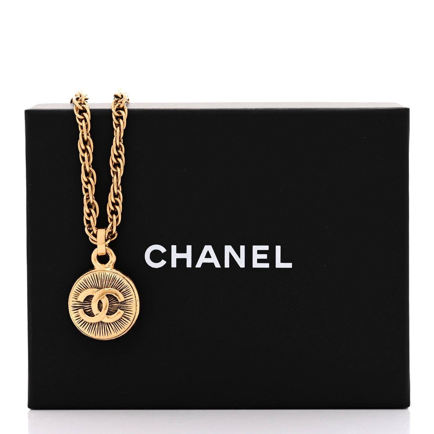CC Pendant Necklace Gold