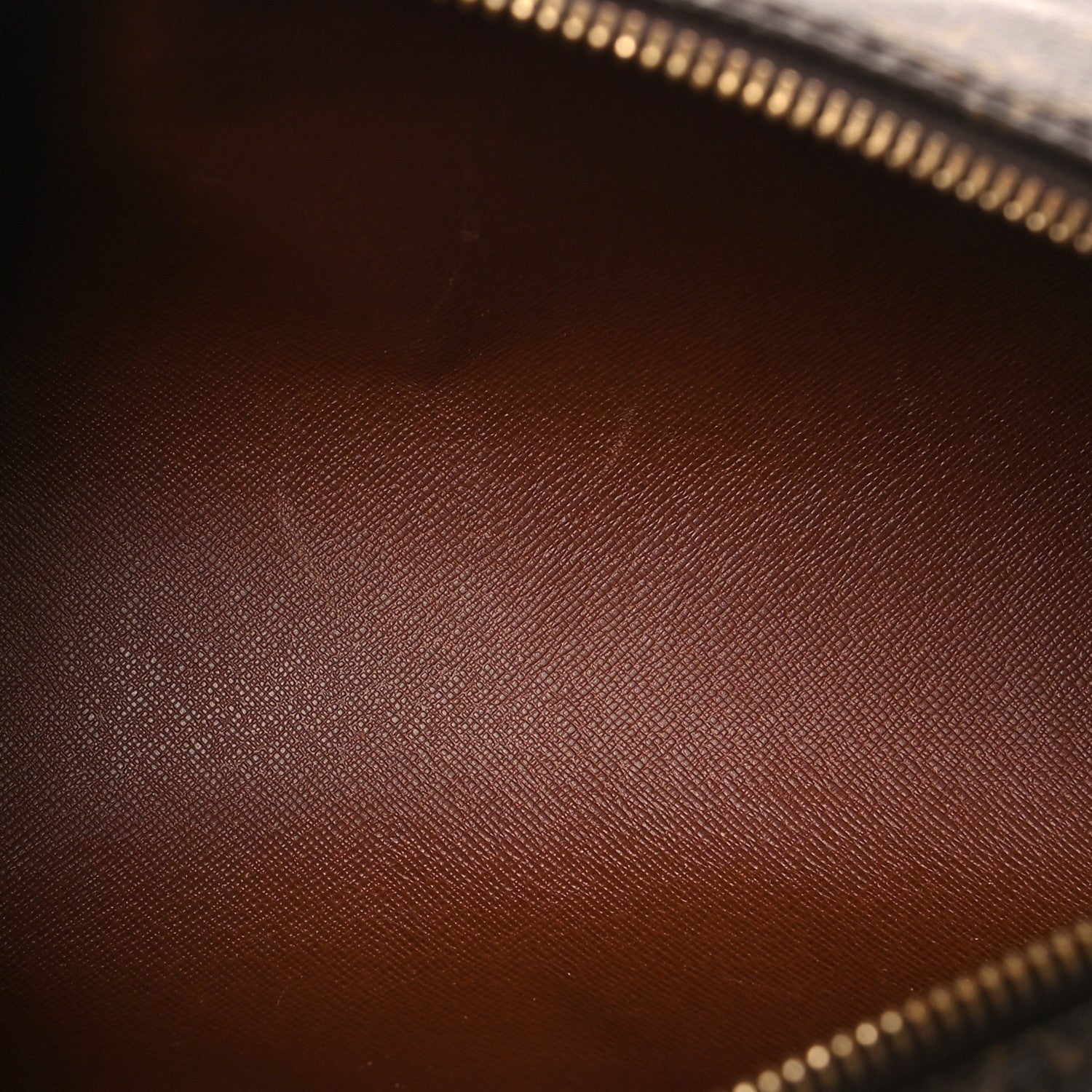 Monogram Papillon 26