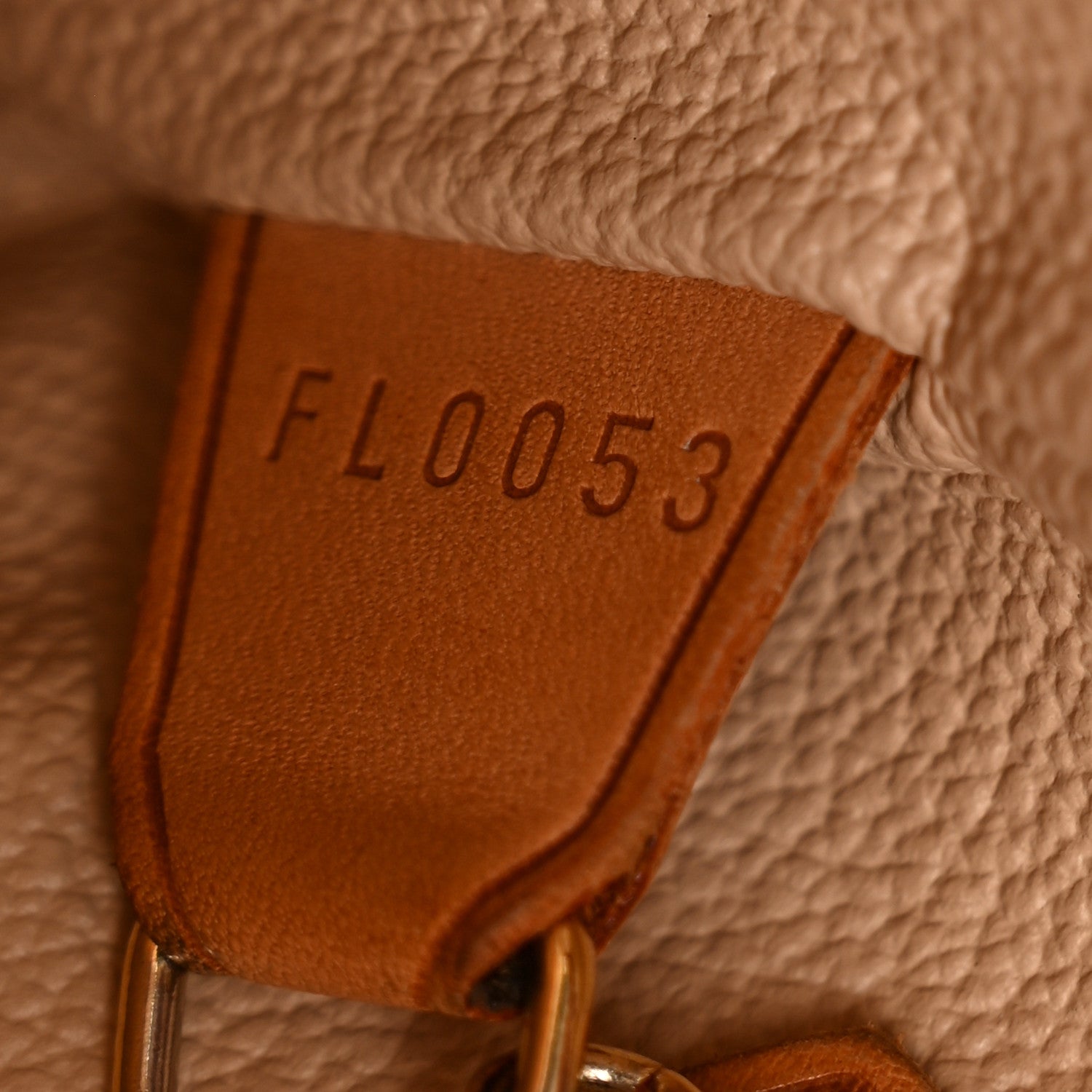 Monogram Petit Bucket 23