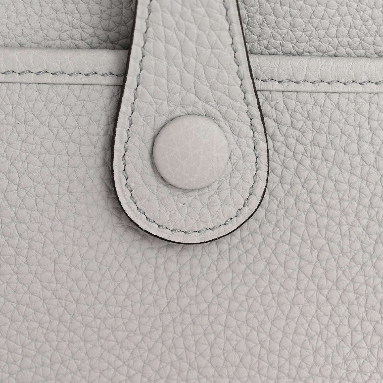 Taurillon Clemence Evelyne III PM Bleu Pale