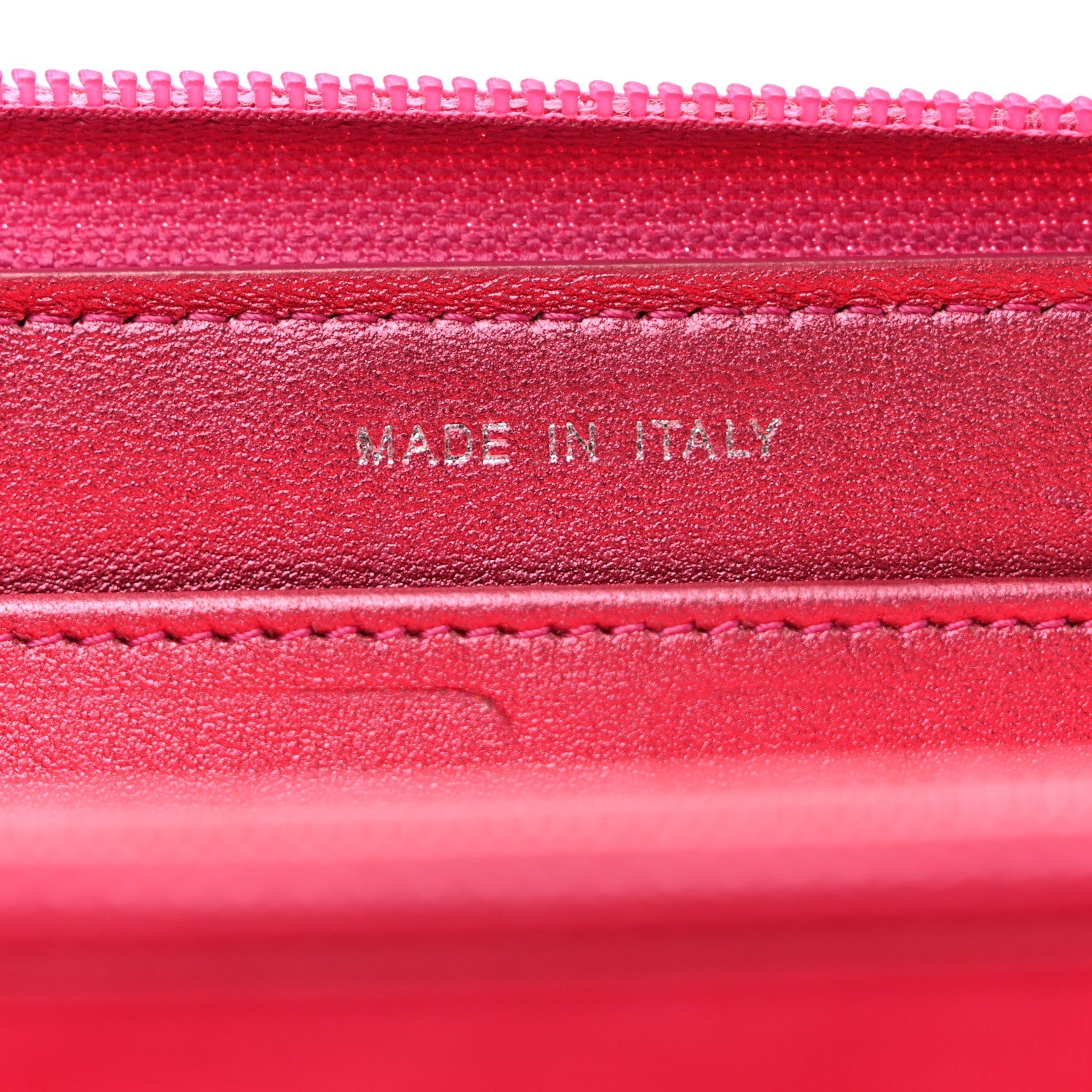 Metallic Patent Calfskin Quilted Boy L-Gusset Zip Wallet Pink
