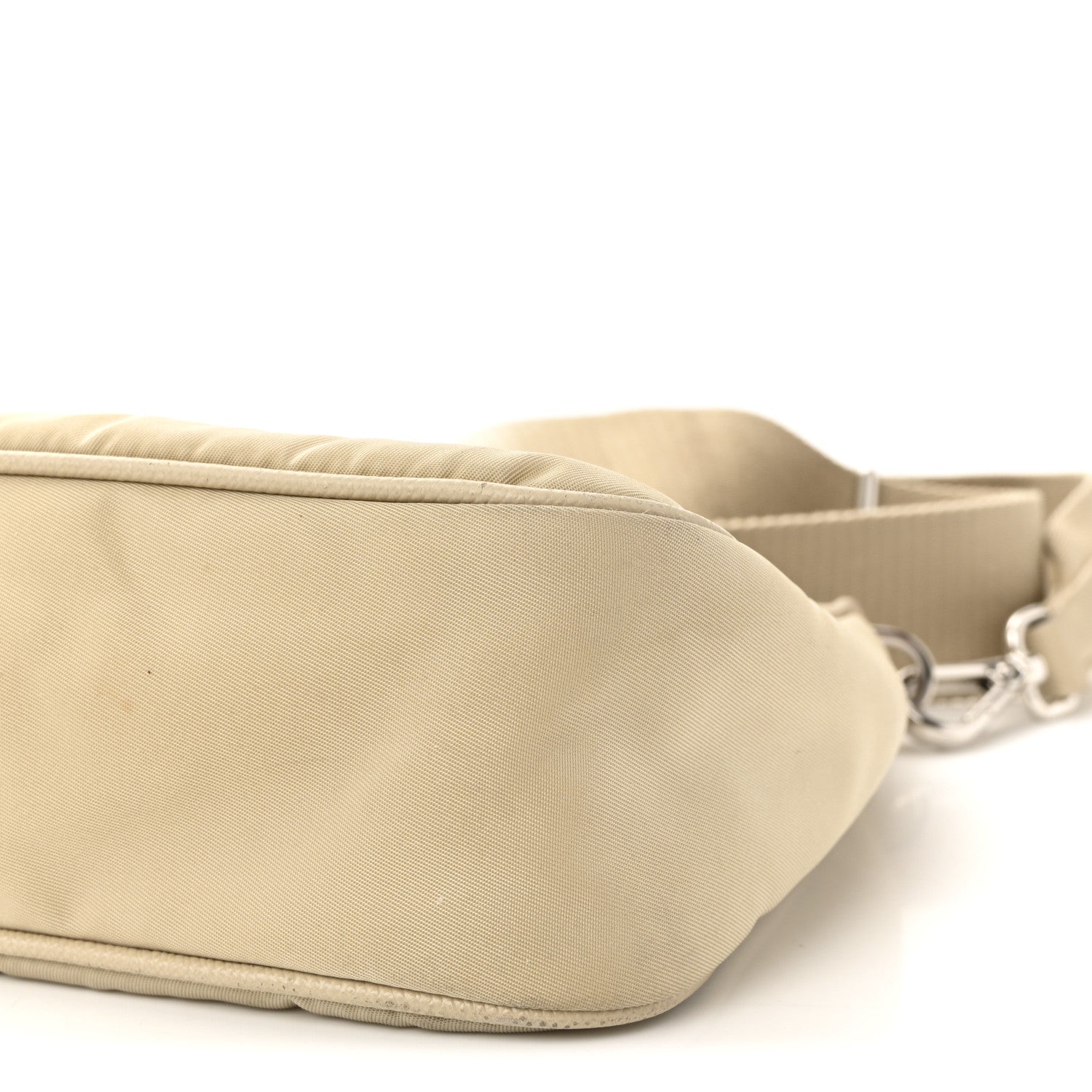 Re-Nylon Saffiano Re-Edition 2005 Shoulder Bag Deserto