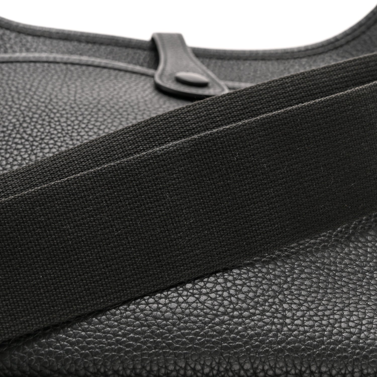 Taurillon Clemence Evelyne III PM Black