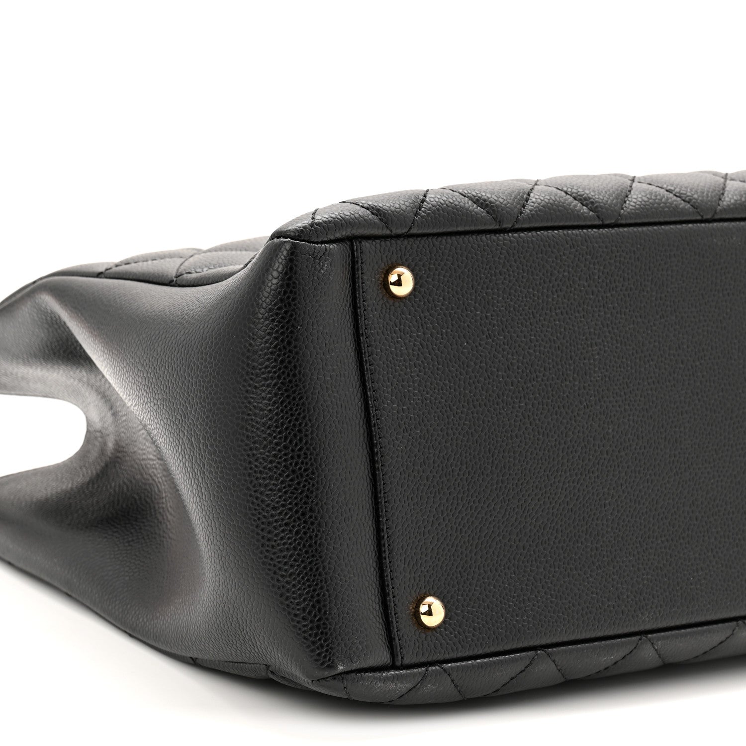 Caviar Quilted XL Grand Shopping Tote GST Black
