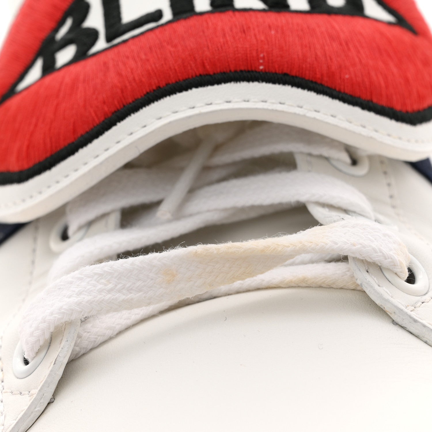 Calfskin Ayers Web Blind for Love Embroidered Womens Ace Sneakers 40.5 White