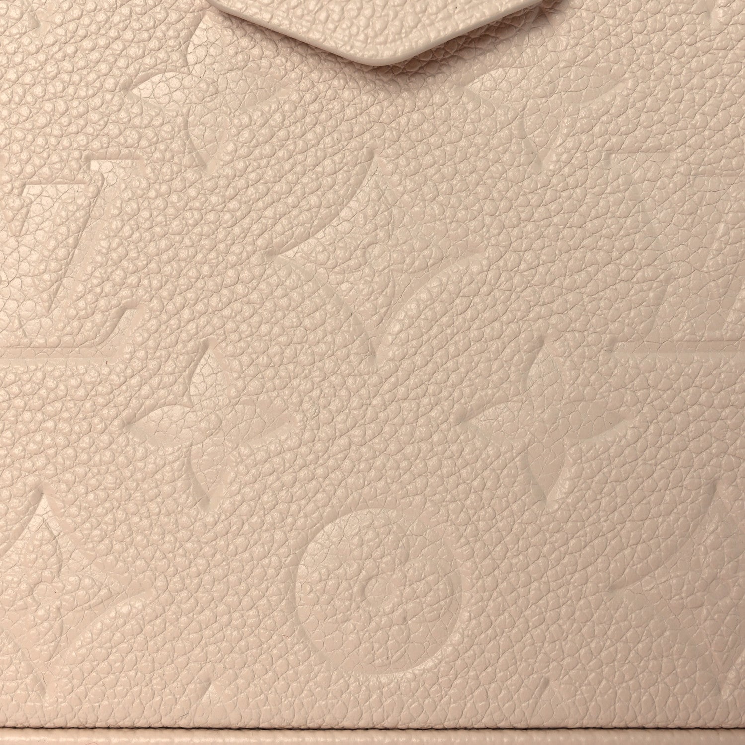 Empreinte Easy Pouch On Strap Cream