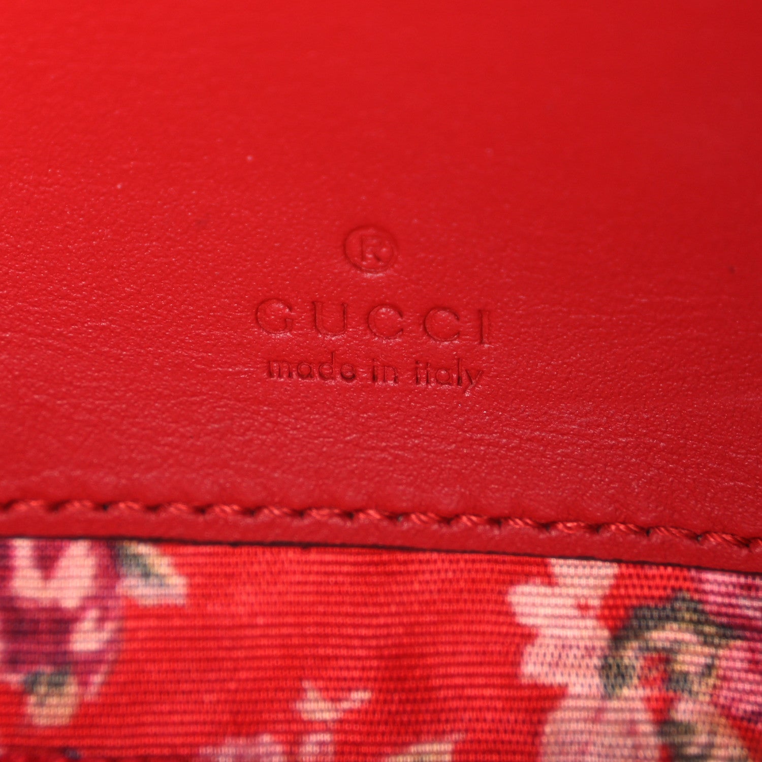 Patent Rubber Game Patch Logo Belt Bag  85 34 Hibiscus Red