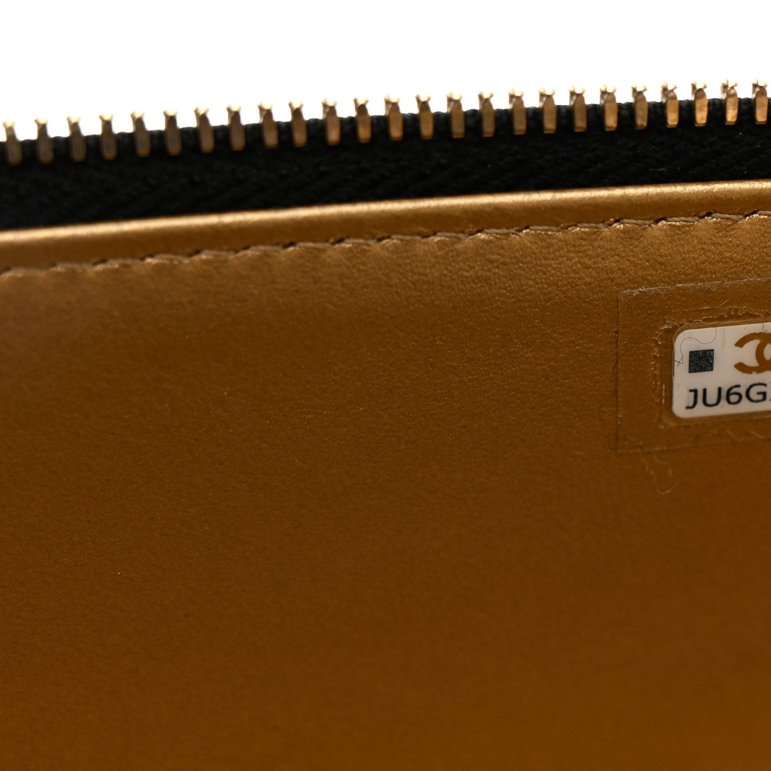 Lambskin Quilted Pearl Crush Small Vanity Case With Chain Black