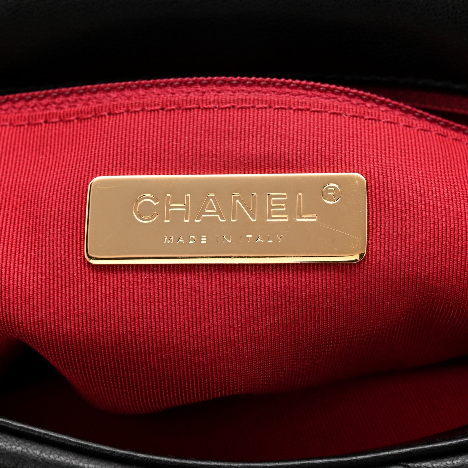Lambskin Quilted Medium Chanel 19 Flap Black