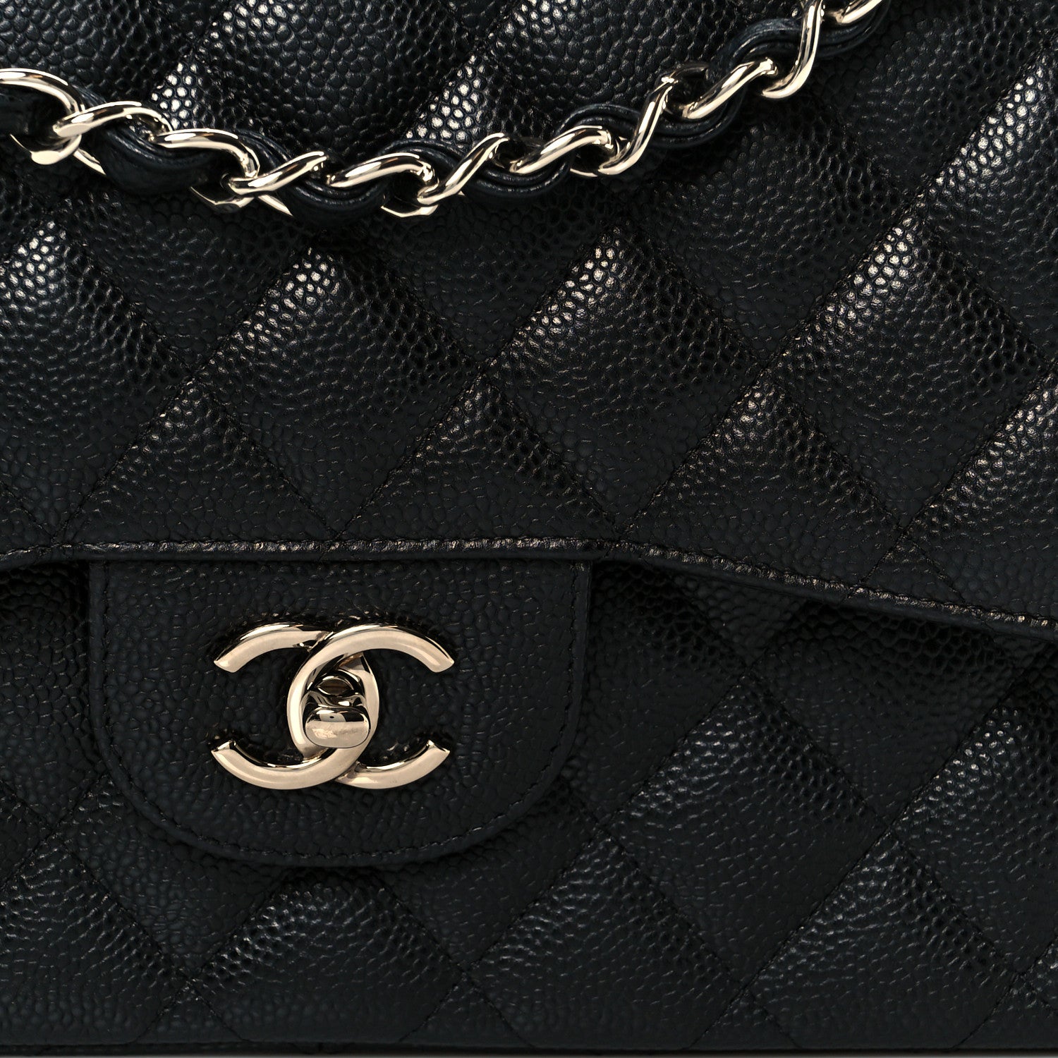 Caviar Quilted Jumbo Double Flap Black