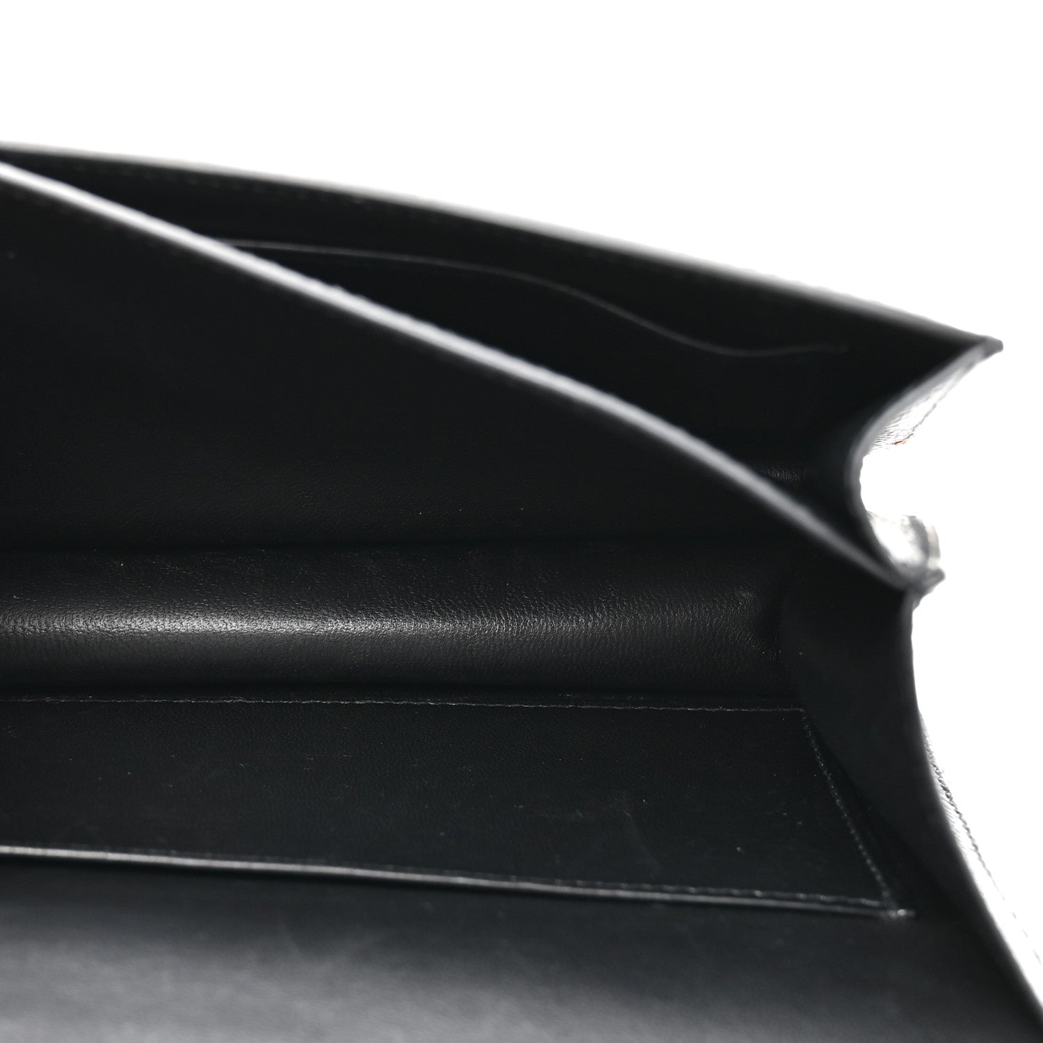 Epsom Constance 18 Black