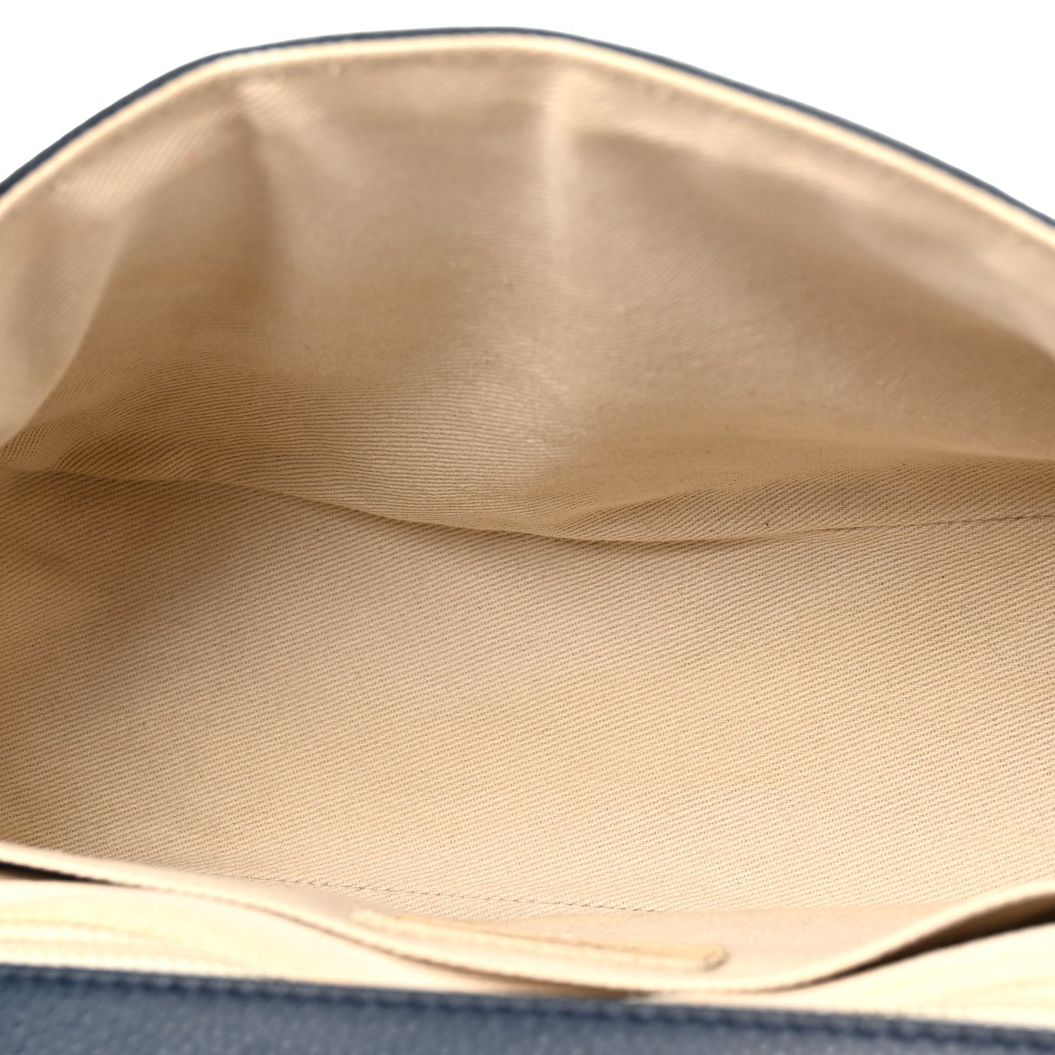 Caviar Medium Timeless CC Flap Navy Blue