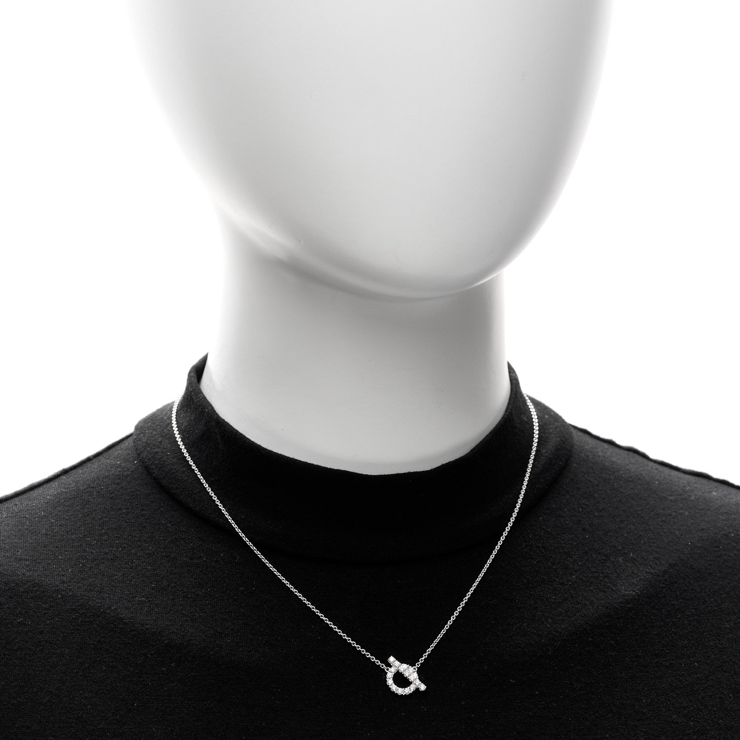 18K White Gold Diamond Finesse Pendant Necklace