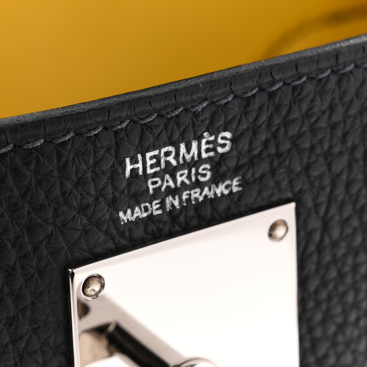 Togo Hac A Dos PM Backpack Caban Jaune De Naples Feu