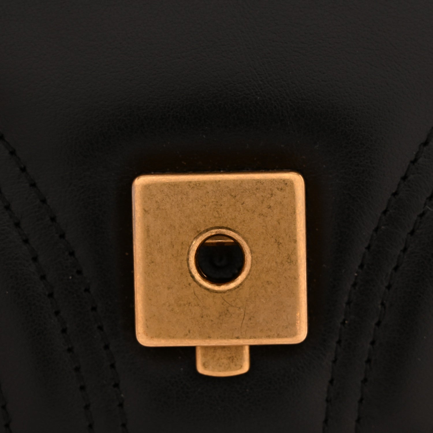 Calfskin Matelasse Mini GG Marmont Shoulder Bag Black