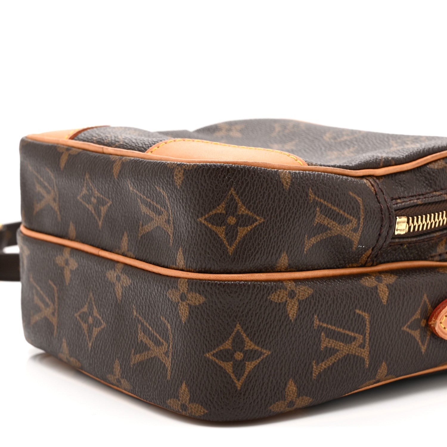 Monogram Amazone
