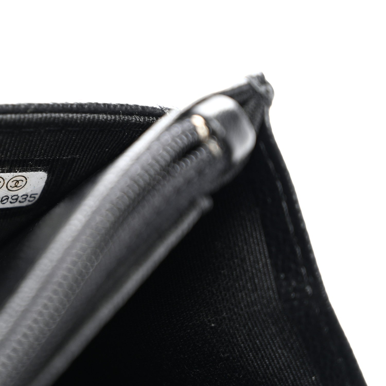 Grained Calfskin Quilted CC Box Wallet On Chain WOC Black
