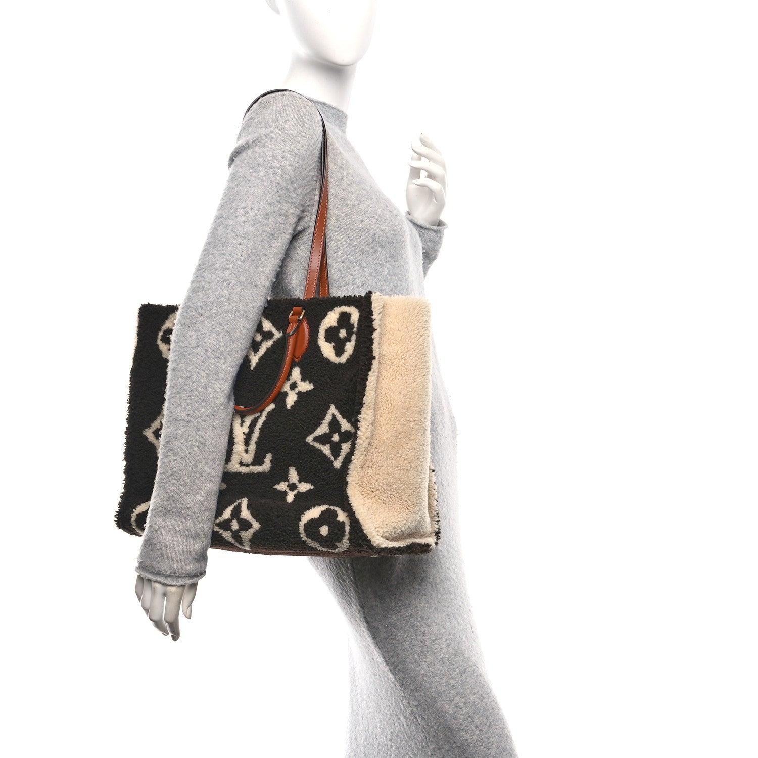 Shearling Monogram Giant Teddy Onthego GM Black White