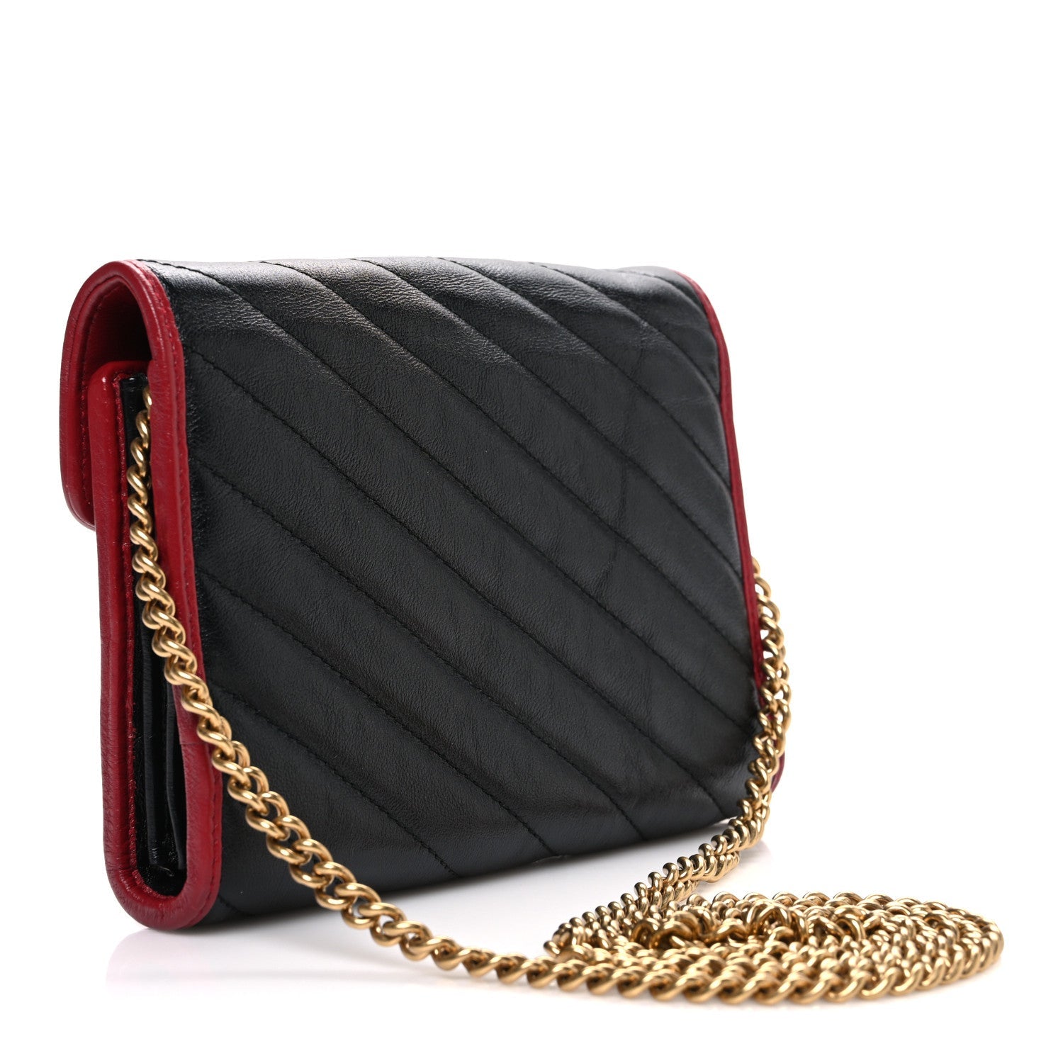 Vintage Effect Calfskin Matelasse Diagonal Torchon GG Marmont Chain Wallet Black Romantic Cherry