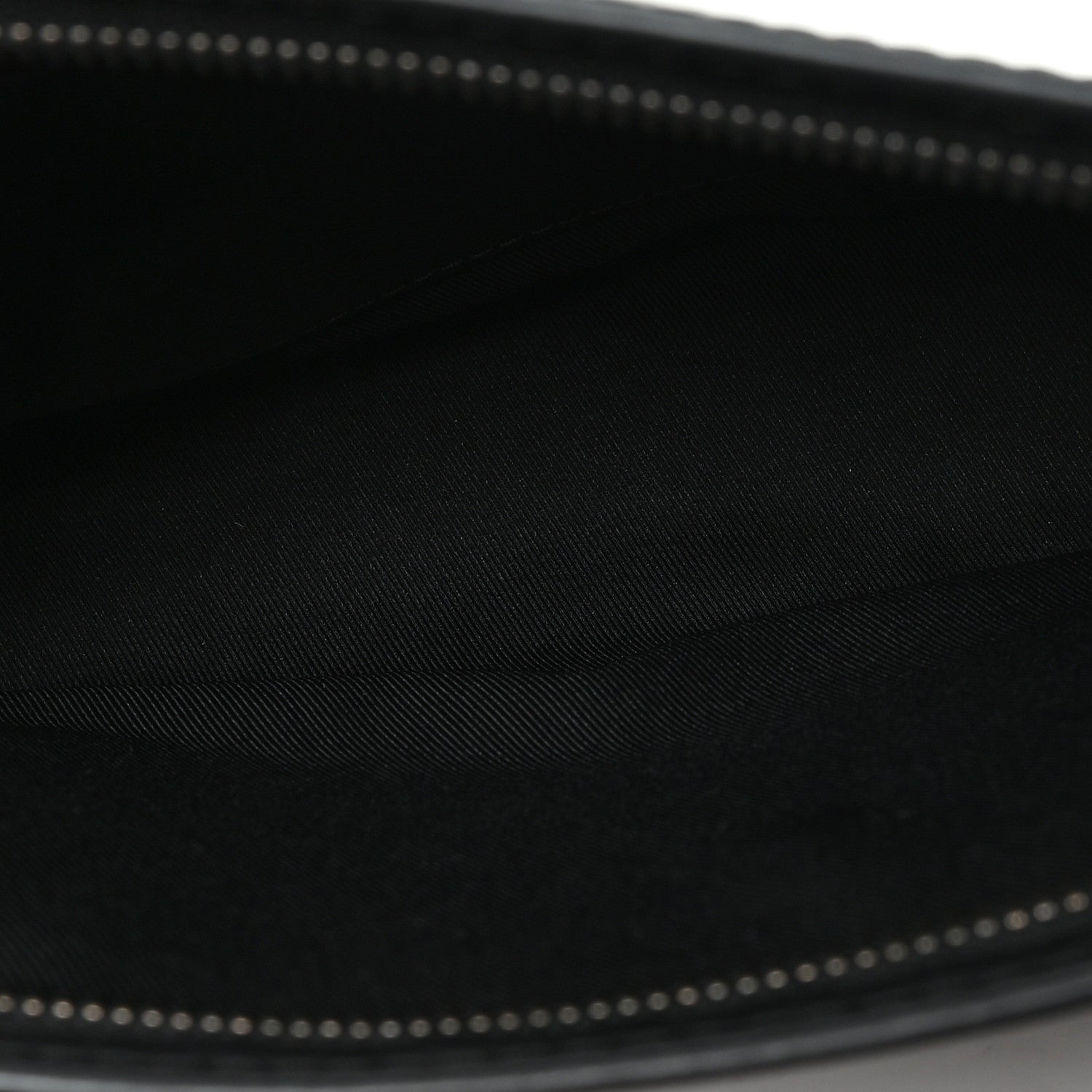 Monogram Eclipse Pochette Voyage MM