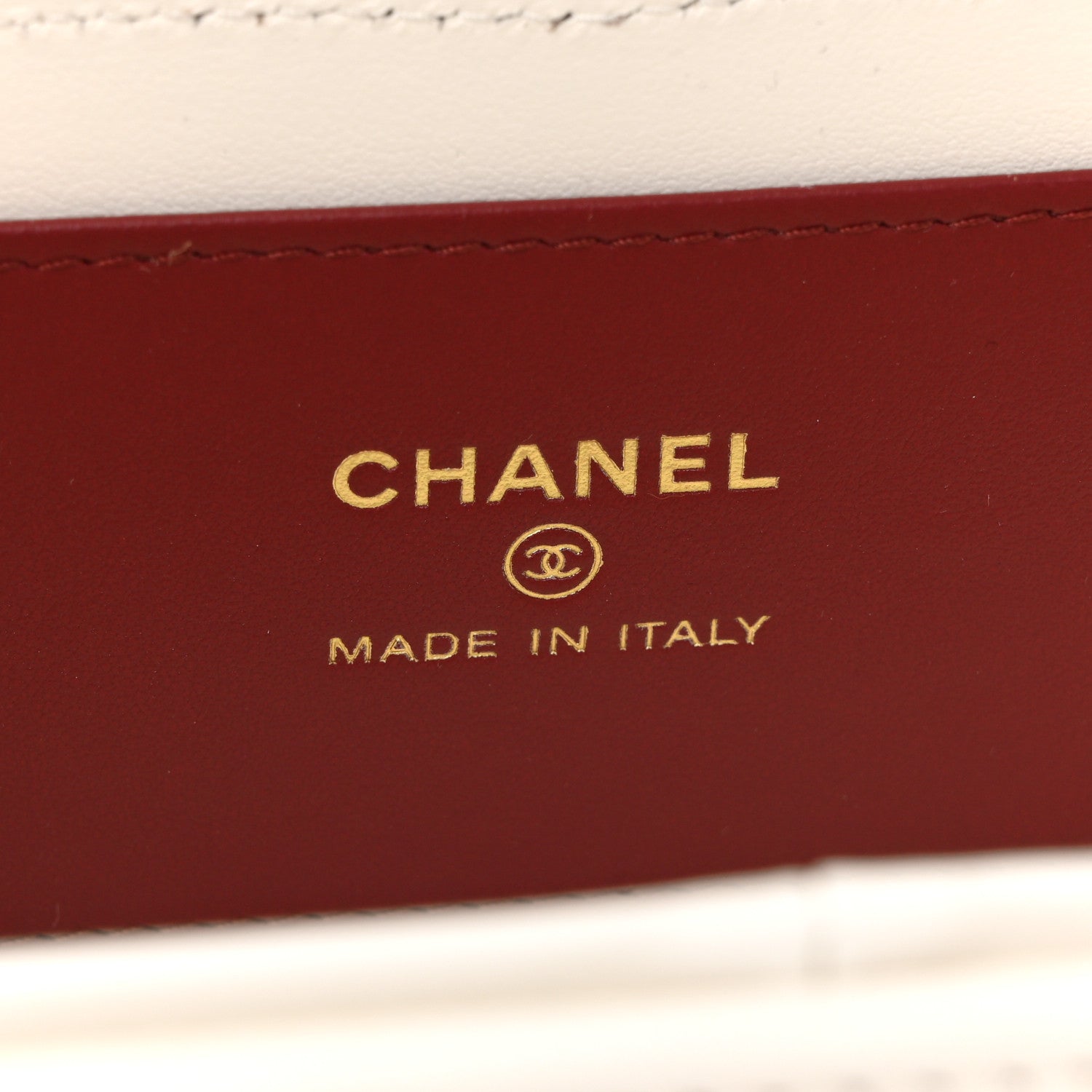 Shiny Caviar Preppy Coco Long Vanity With Strap White