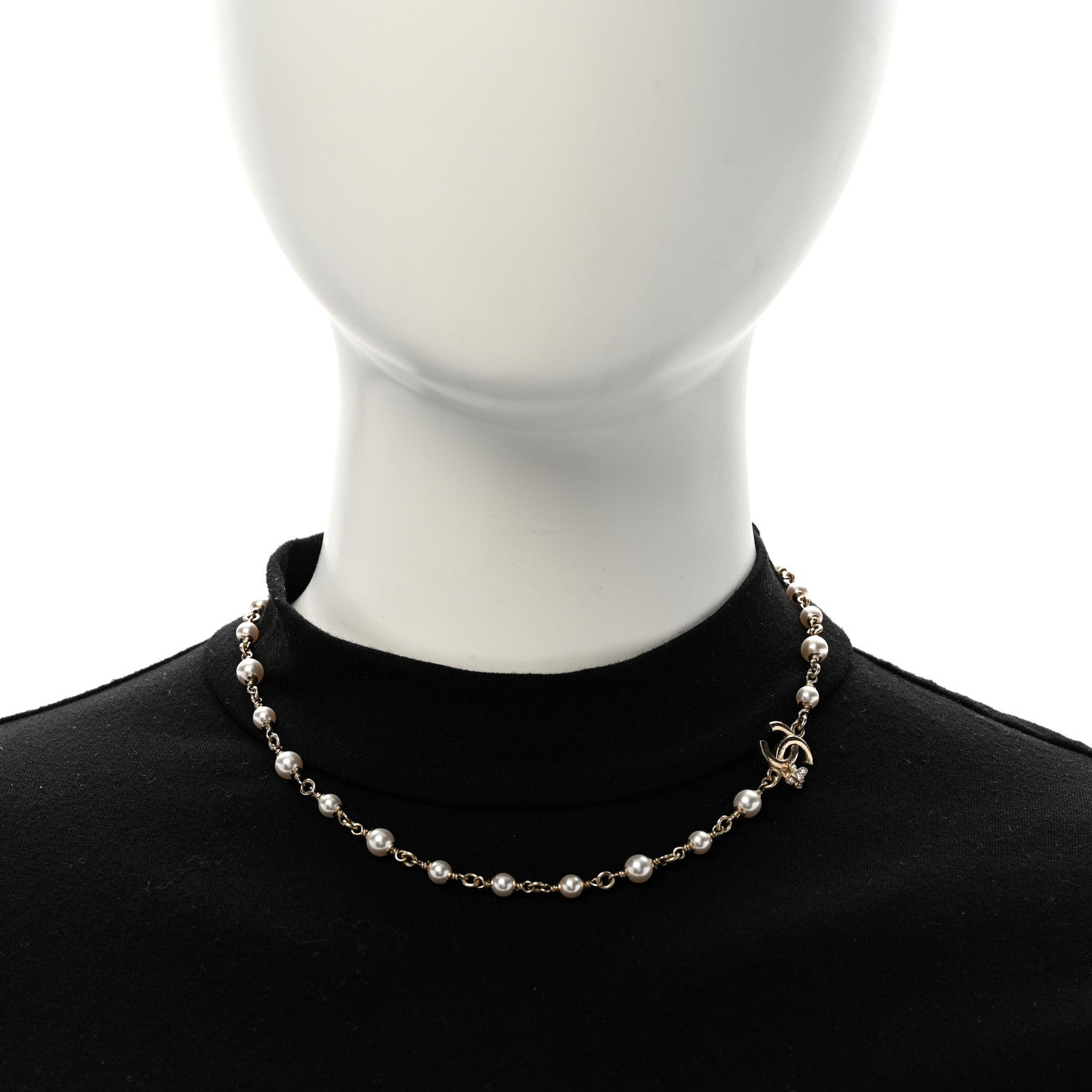 Pearl Crystal CC Flower Necklace Pearly White Light Gold