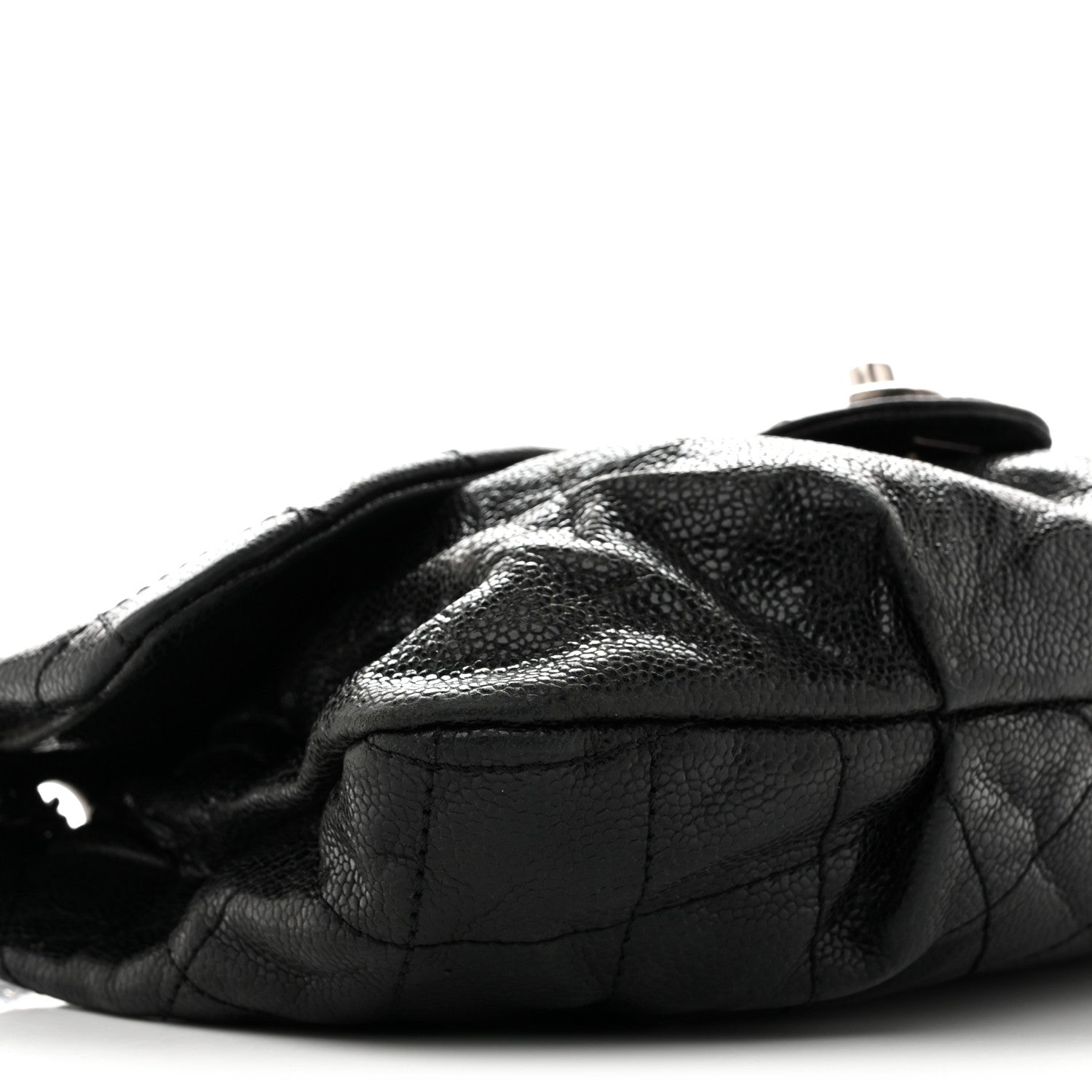 Caviar Quilted Medium Elastic Flap Black